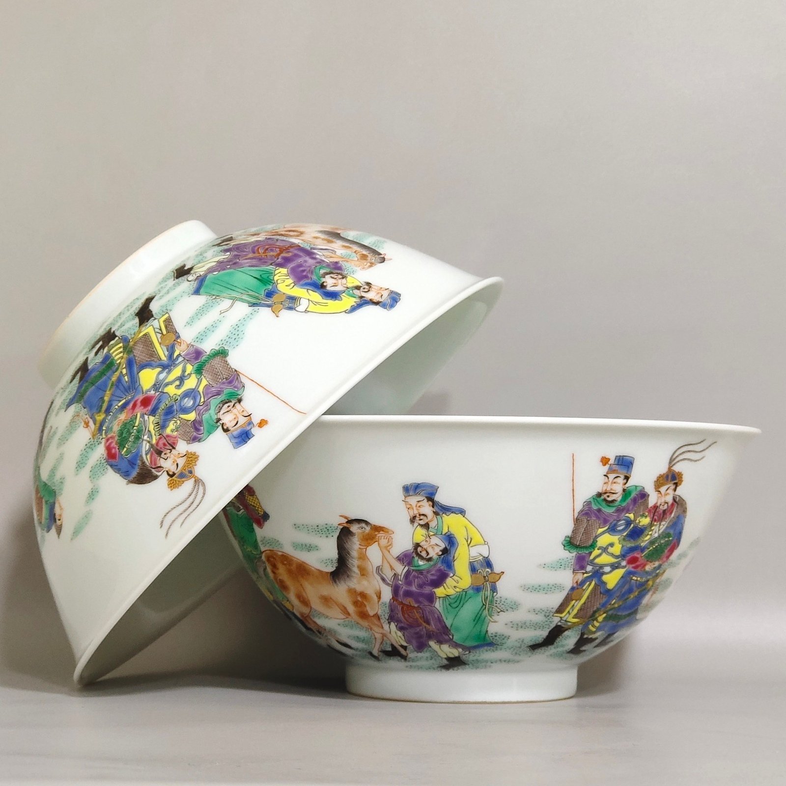 Qing Dynasty Qianlong character story bowl