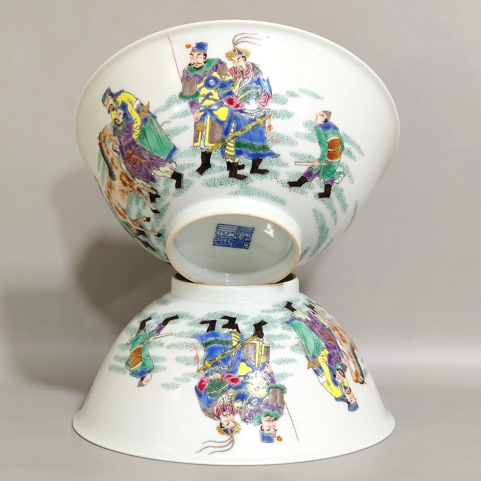 Qing Dynasty Qianlong character story bowl