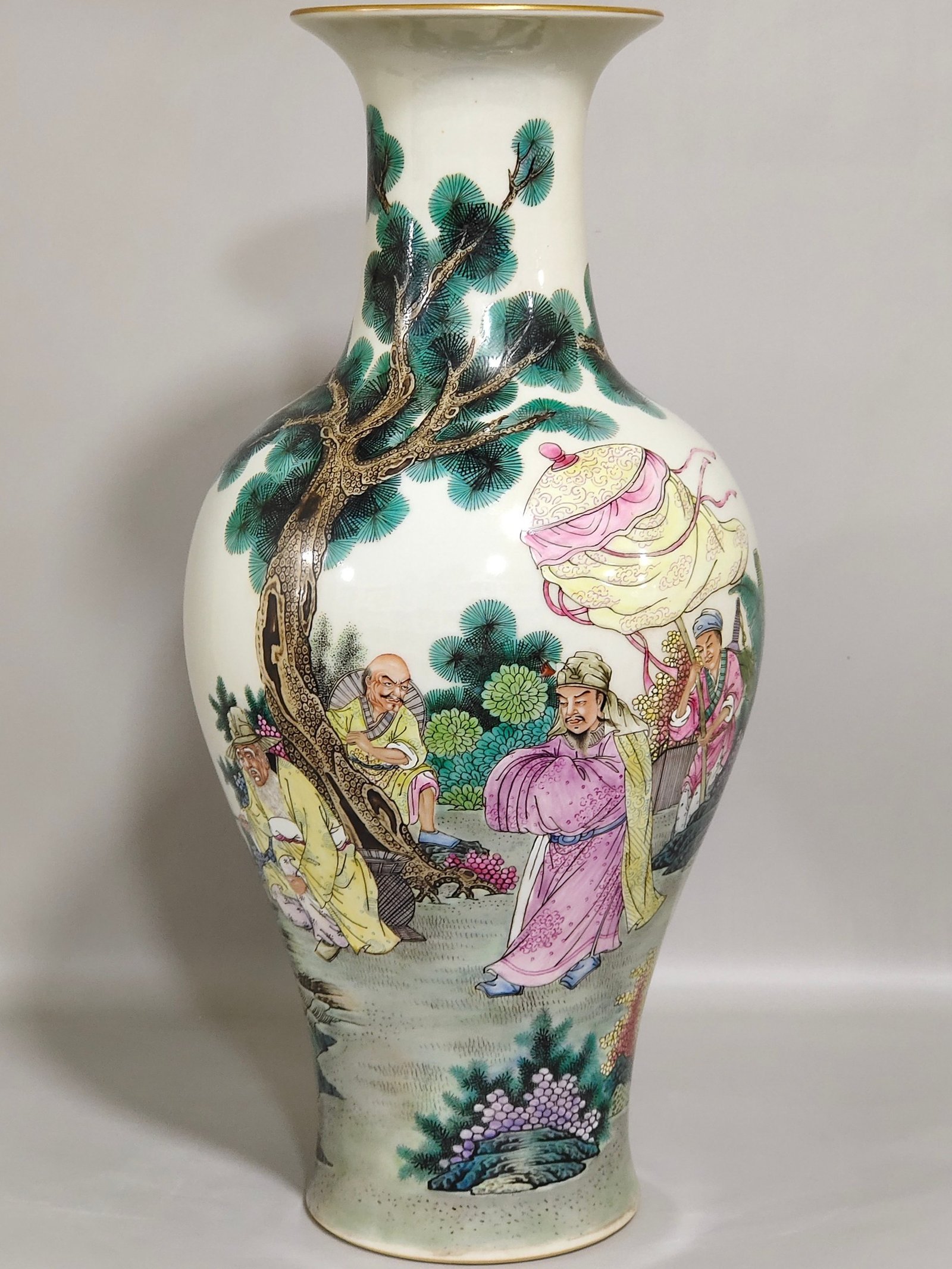 Qing Dynasty Qianlong figure Wen Wang’s visit to the wise and inscribed poem vase