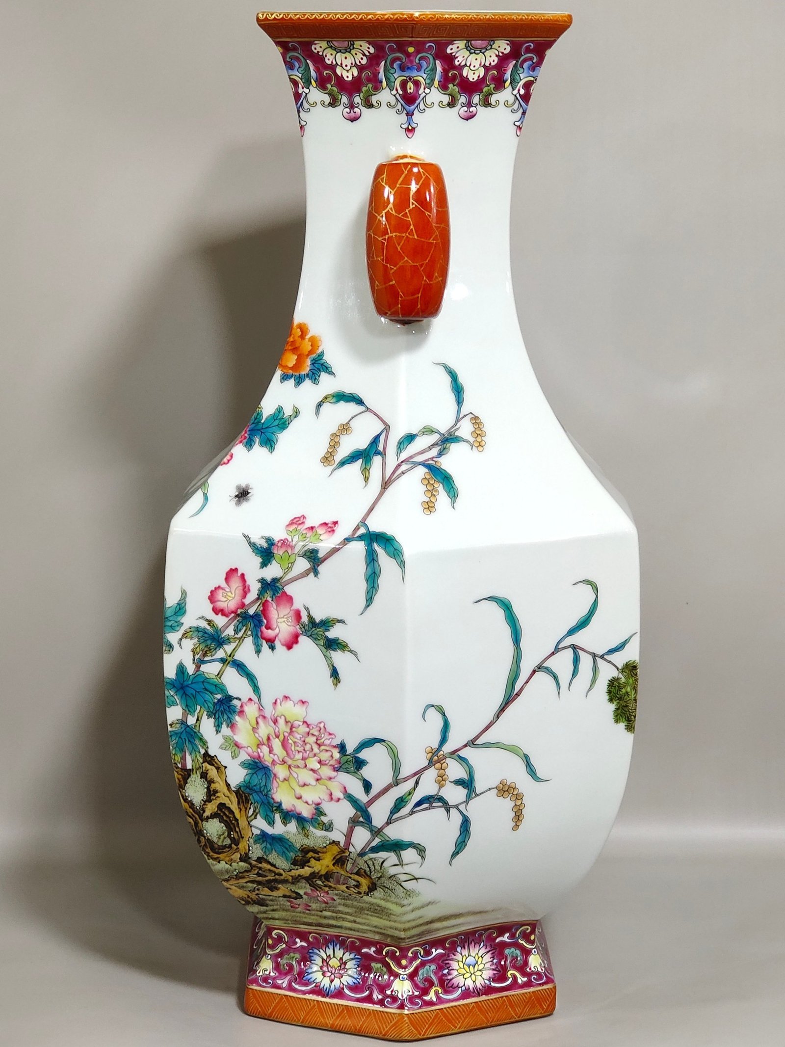Qing Dynasty Qianlong six-sided mandarin duck flower poem amphora