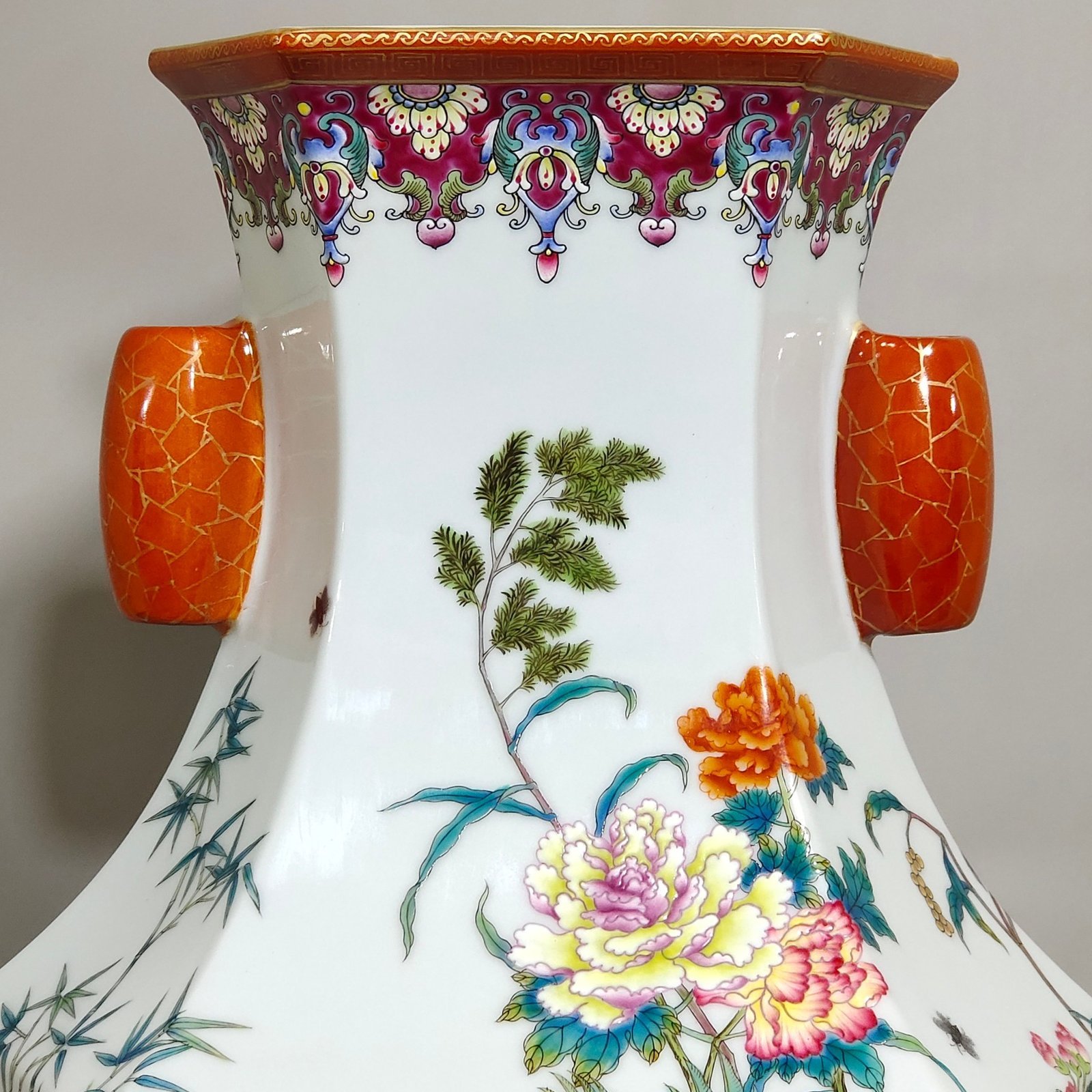 Qing Dynasty Qianlong six-sided mandarin duck flower poem amphora