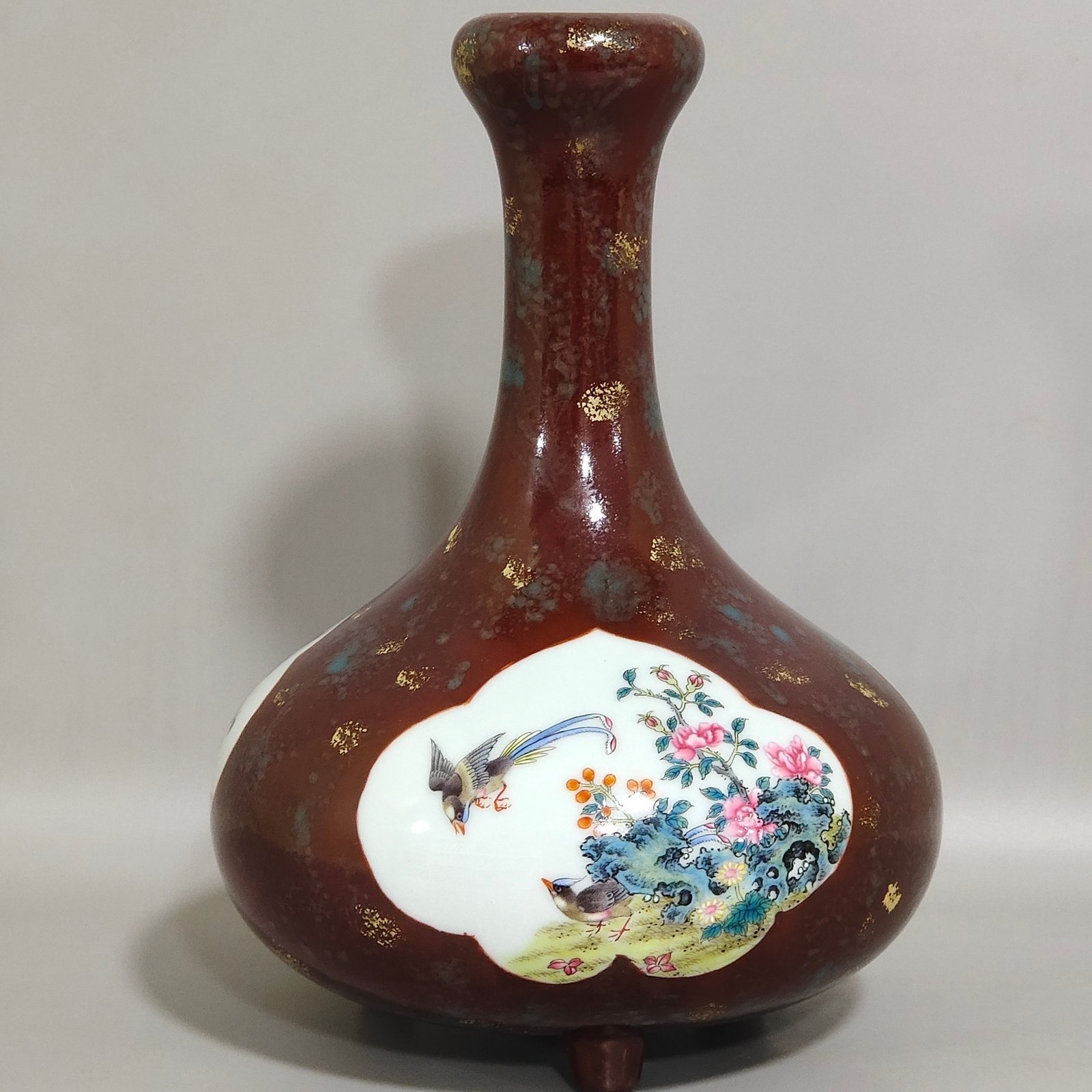 Qing Dynasty Qianlong bronze color window flower