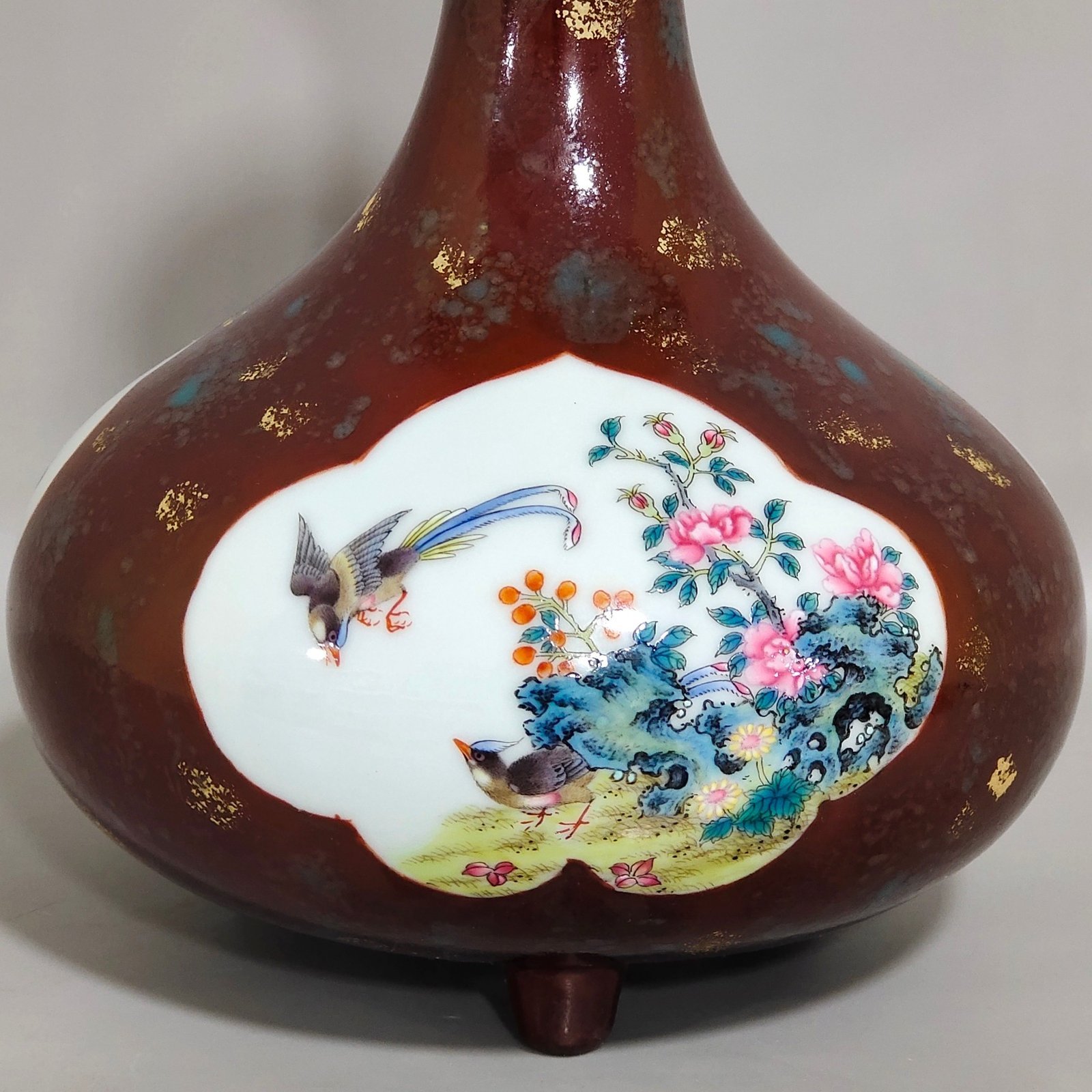 Qing Dynasty Qianlong bronze color window flower