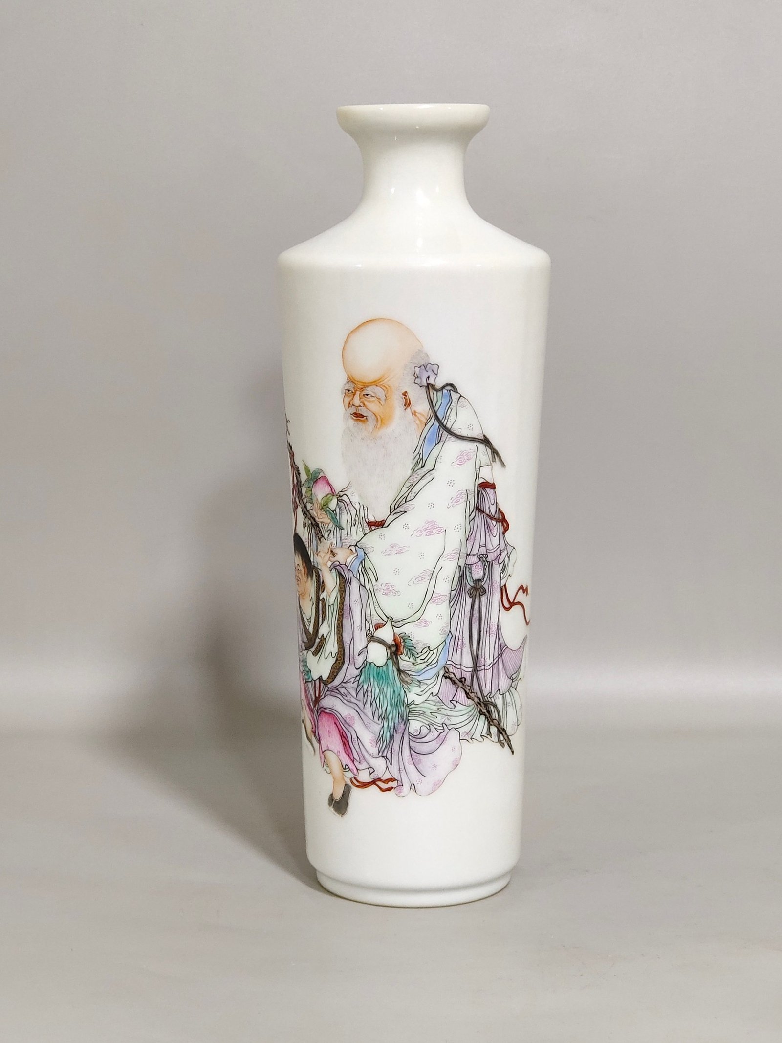 Qing Dynasty Qianlong ‘s birthday poem thin vase
