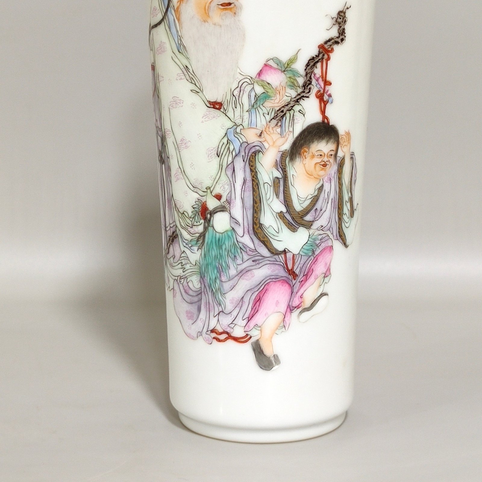 Qing Dynasty Qianlong ‘s birthday poem thin vase