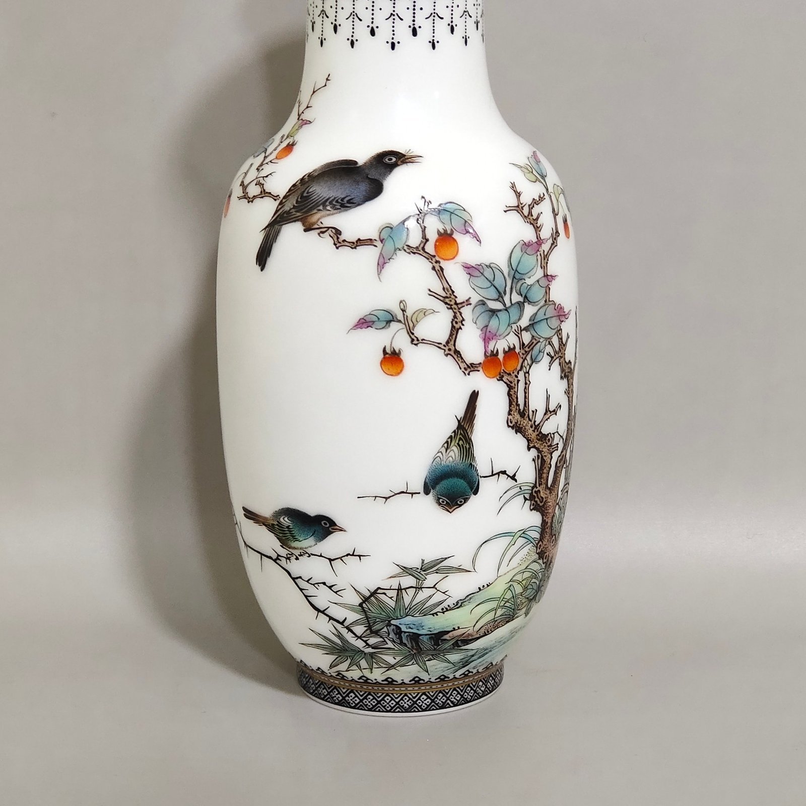 Qing Dynasty Qianlong ink and color ink and flower and bird poems thin vase