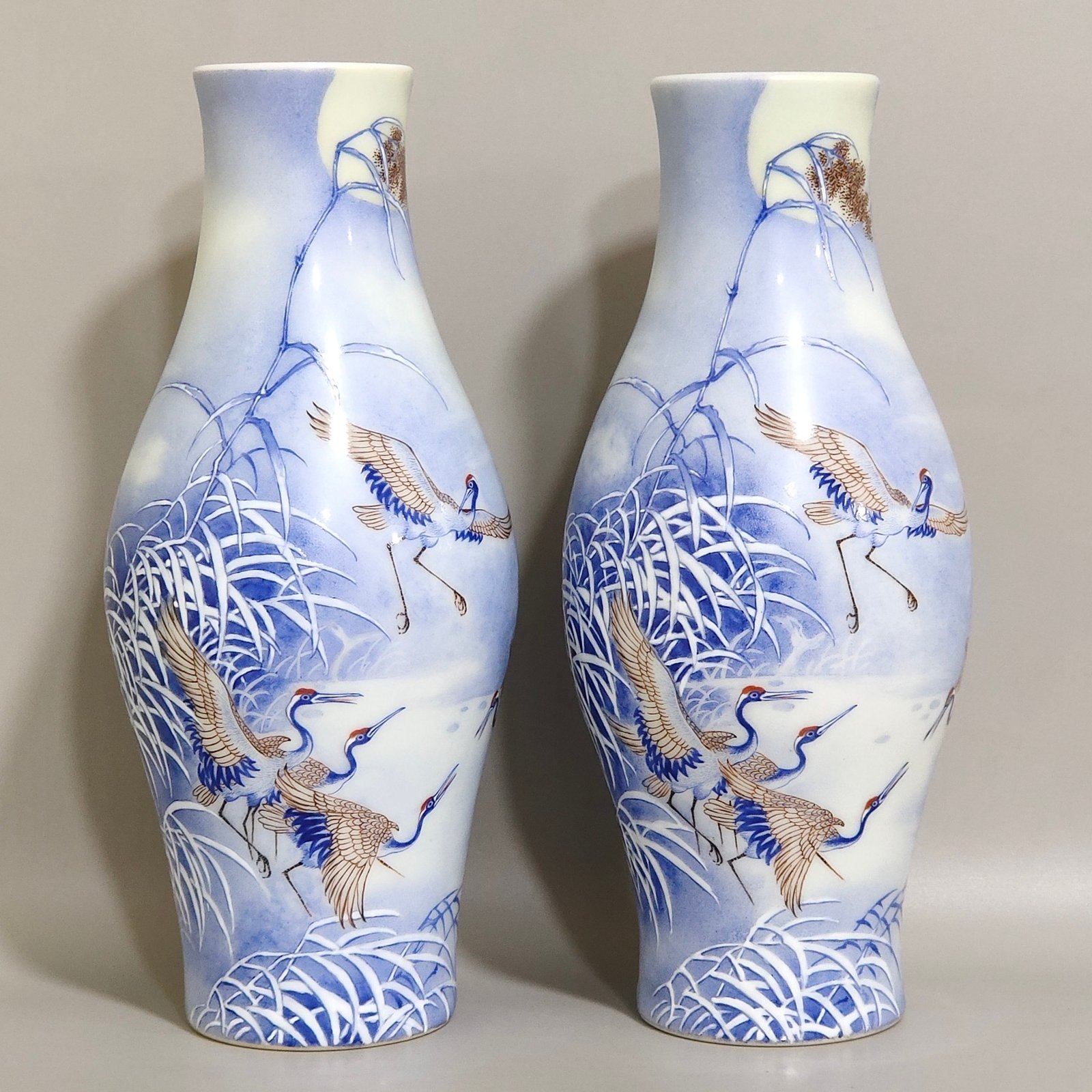 Qing Dynasty Qianlong A blue reed olive vase inscribed with a poem by a red-crowned crane