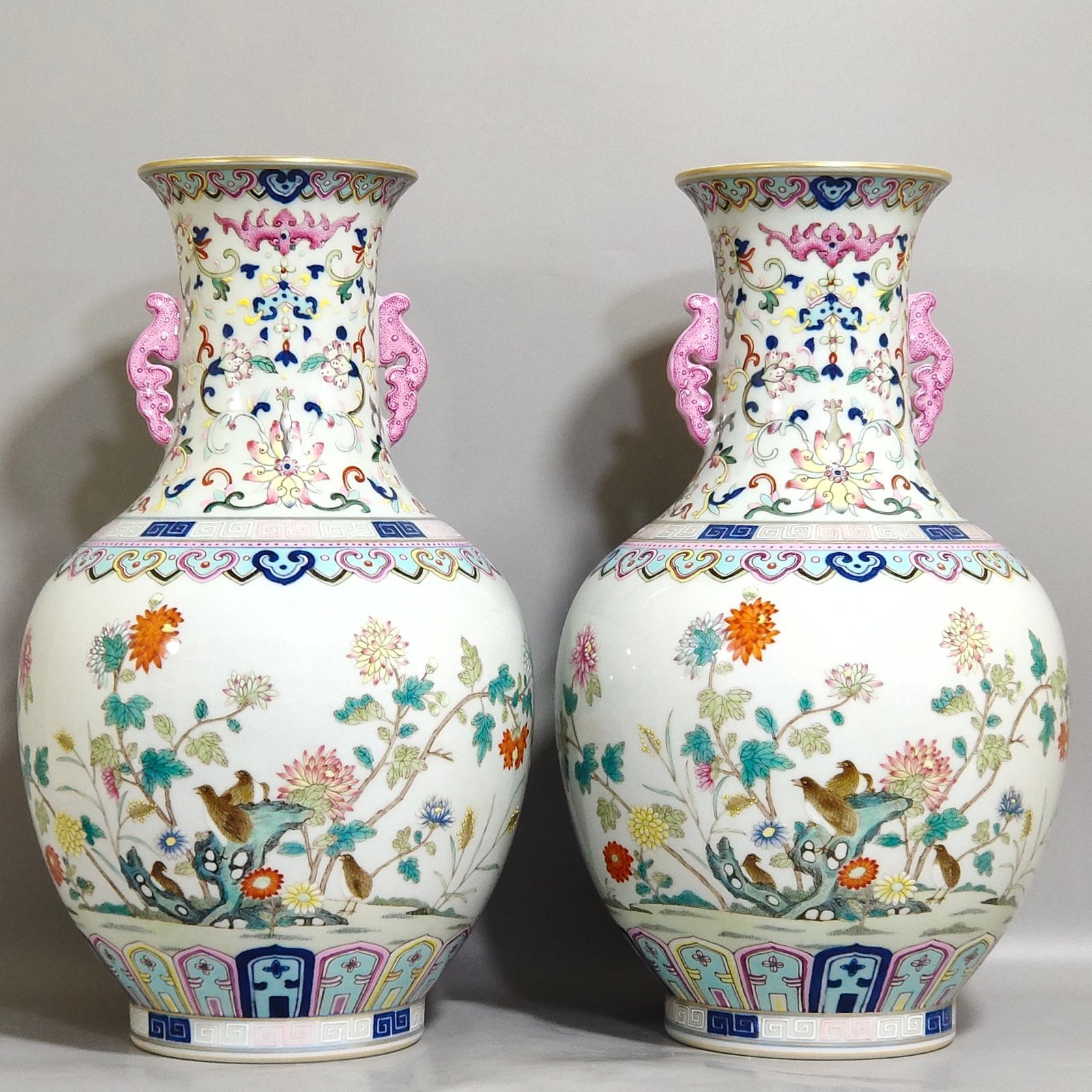 Qing Dynasty Qianlong Doucai amphorae