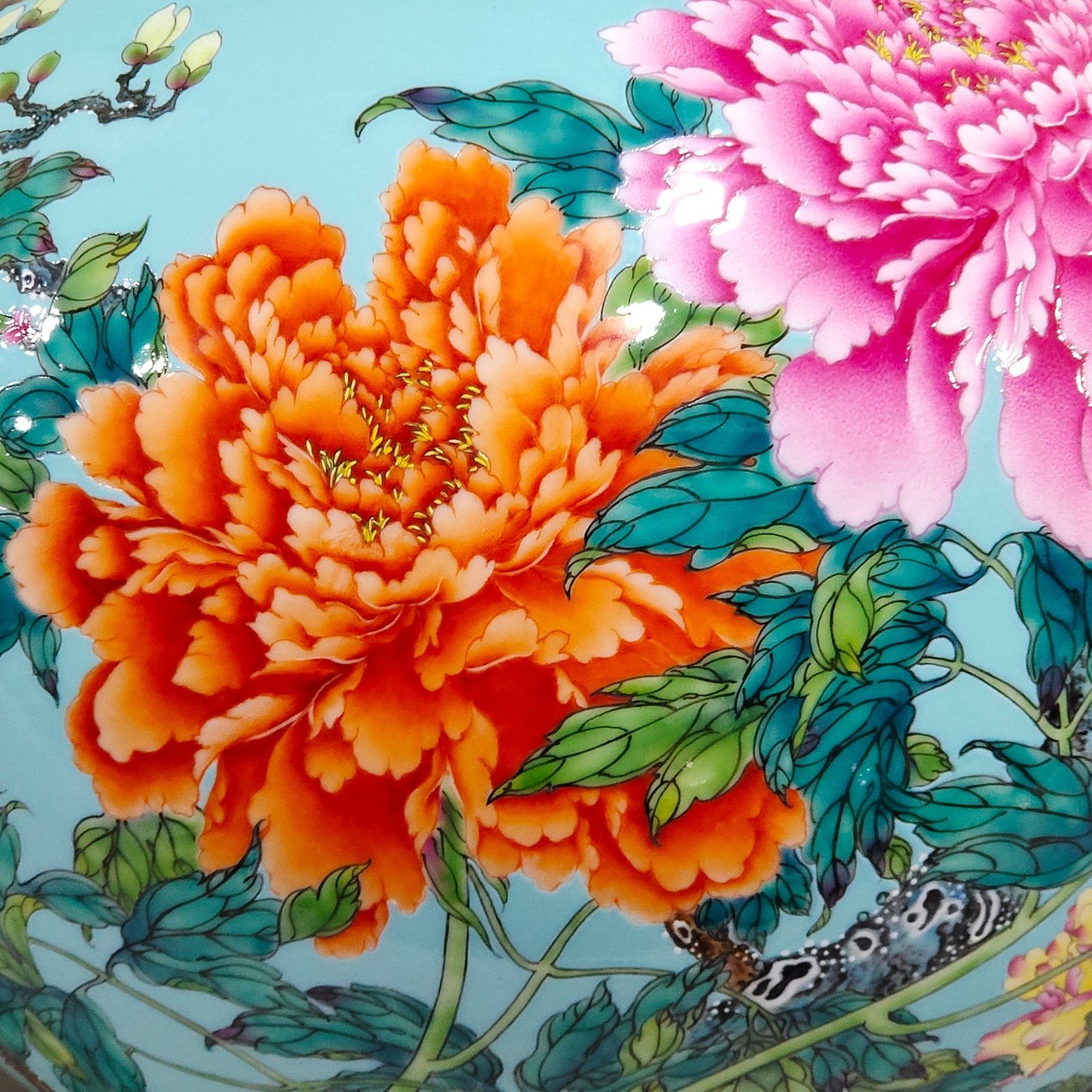 Qing Dynasty Qianlong turquoise green peony flower celestial vase