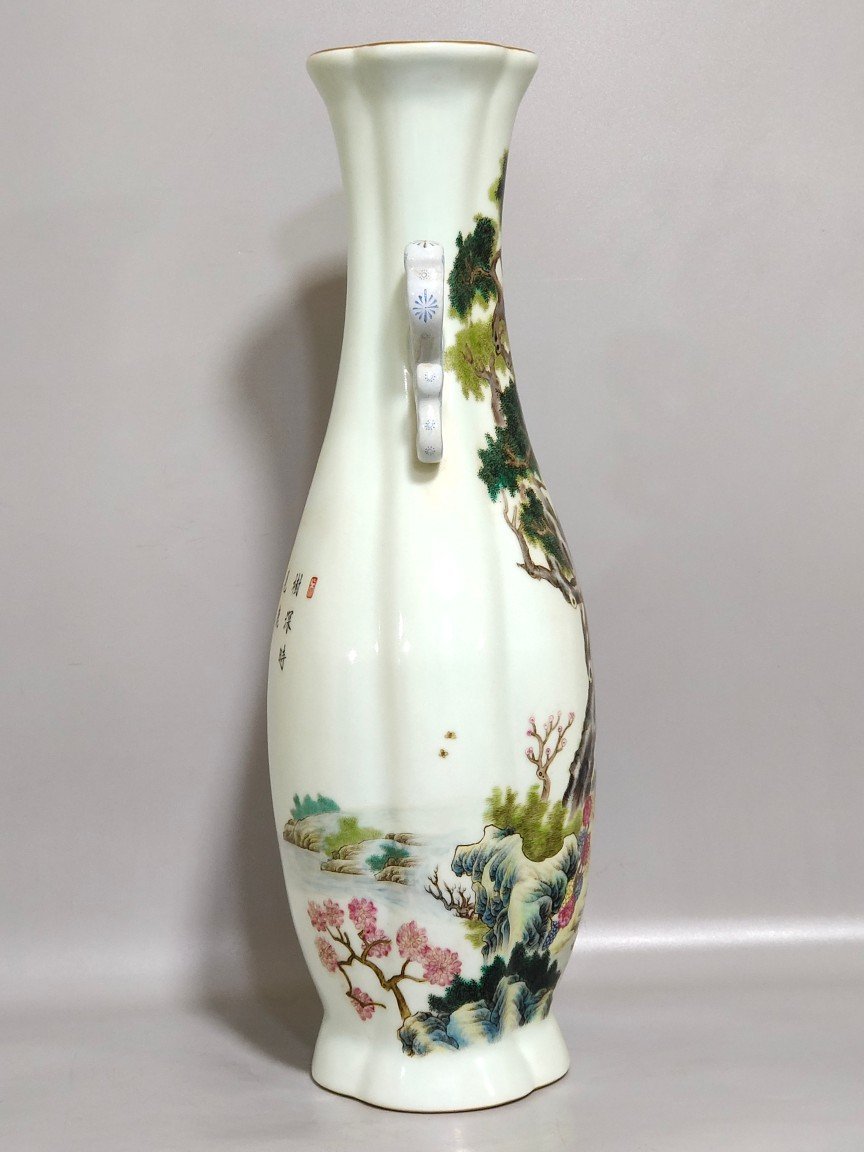 Qing Dynasty Qianlong Song Deer Amphora