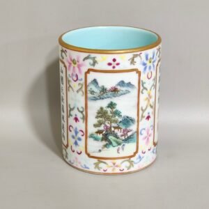 Qing Dynasty Qianlong Yangcai landscape poem pen holder