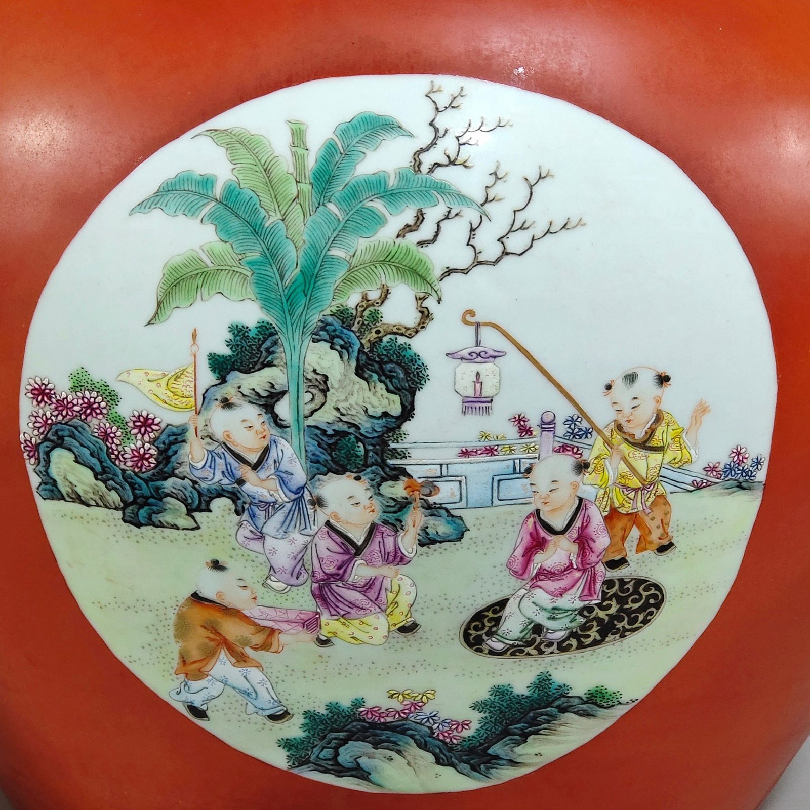 Qing Dynasty Qianlong Coral red apple vat with window showing baby playing