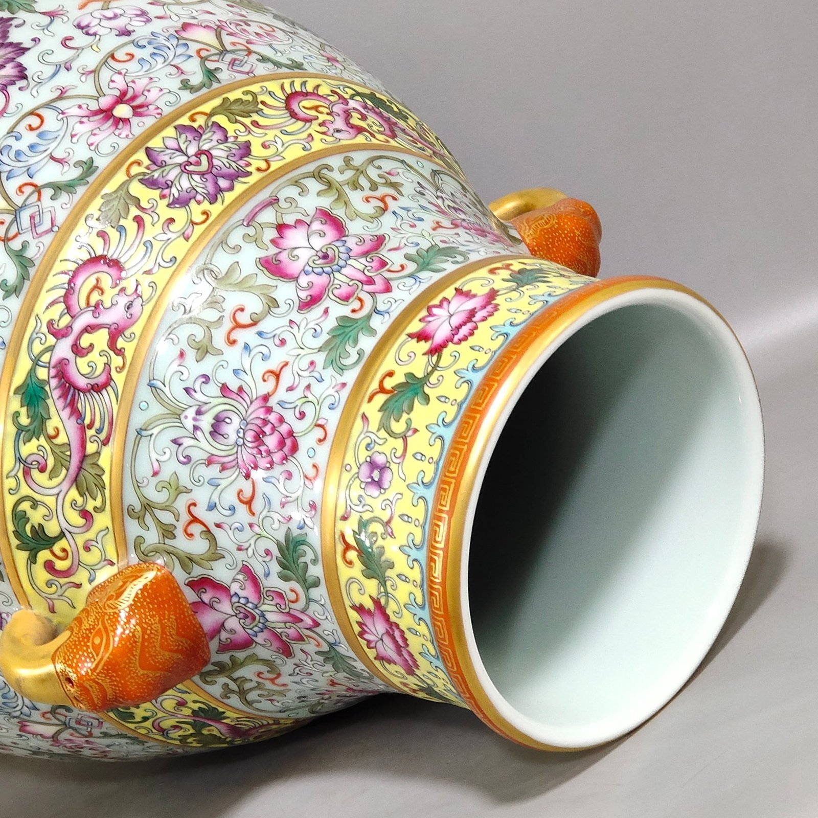 Qing Dynasty Qianlong Longevity and Longevity Elephant Ear Zun