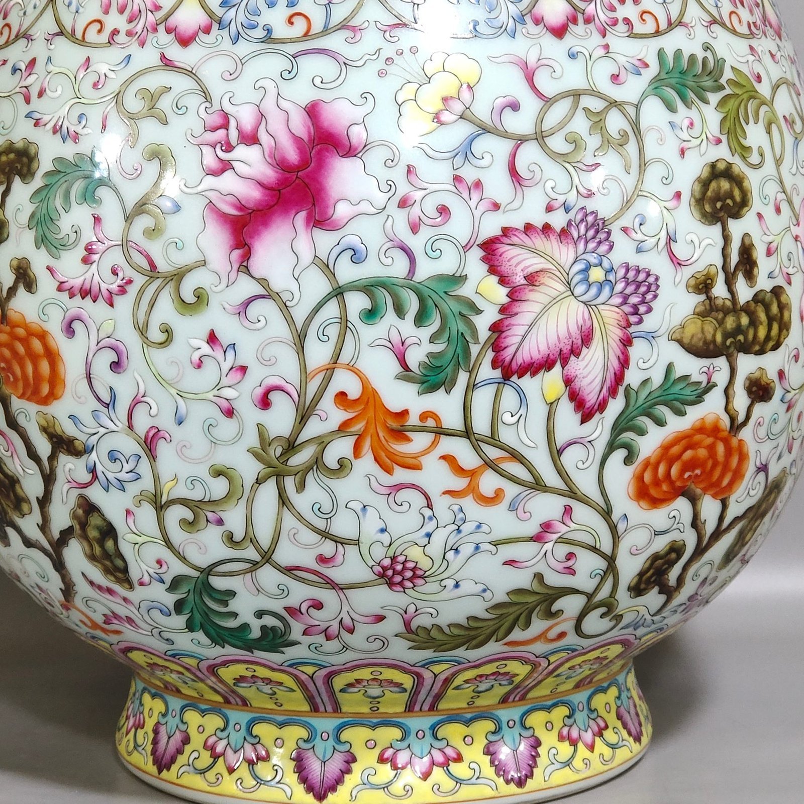 Qing Dynasty Qianlong Longevity and Longevity Elephant Ear Zun