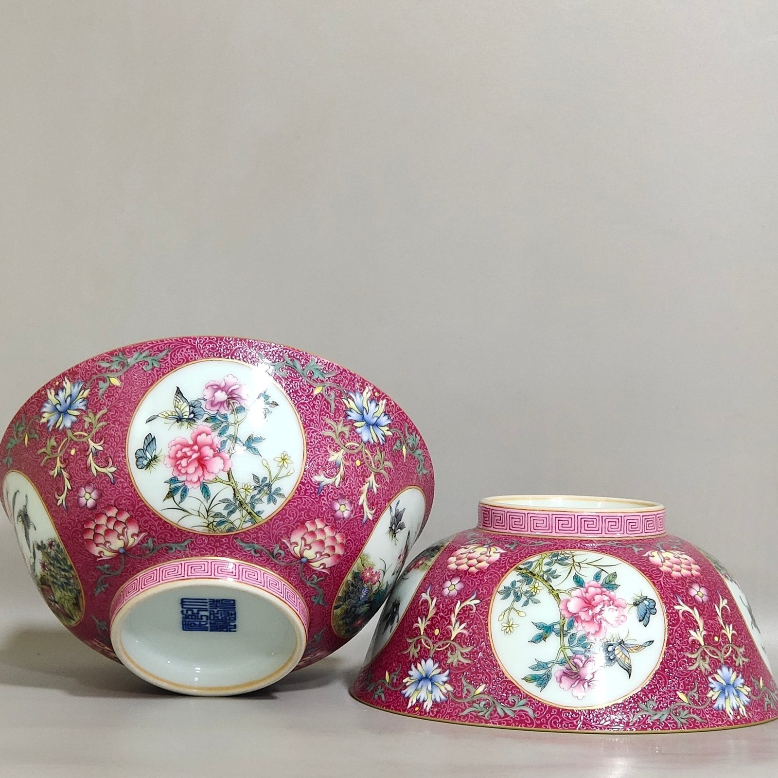 Qing Dynasty Qianlong rouge red window flower butterfly bowl