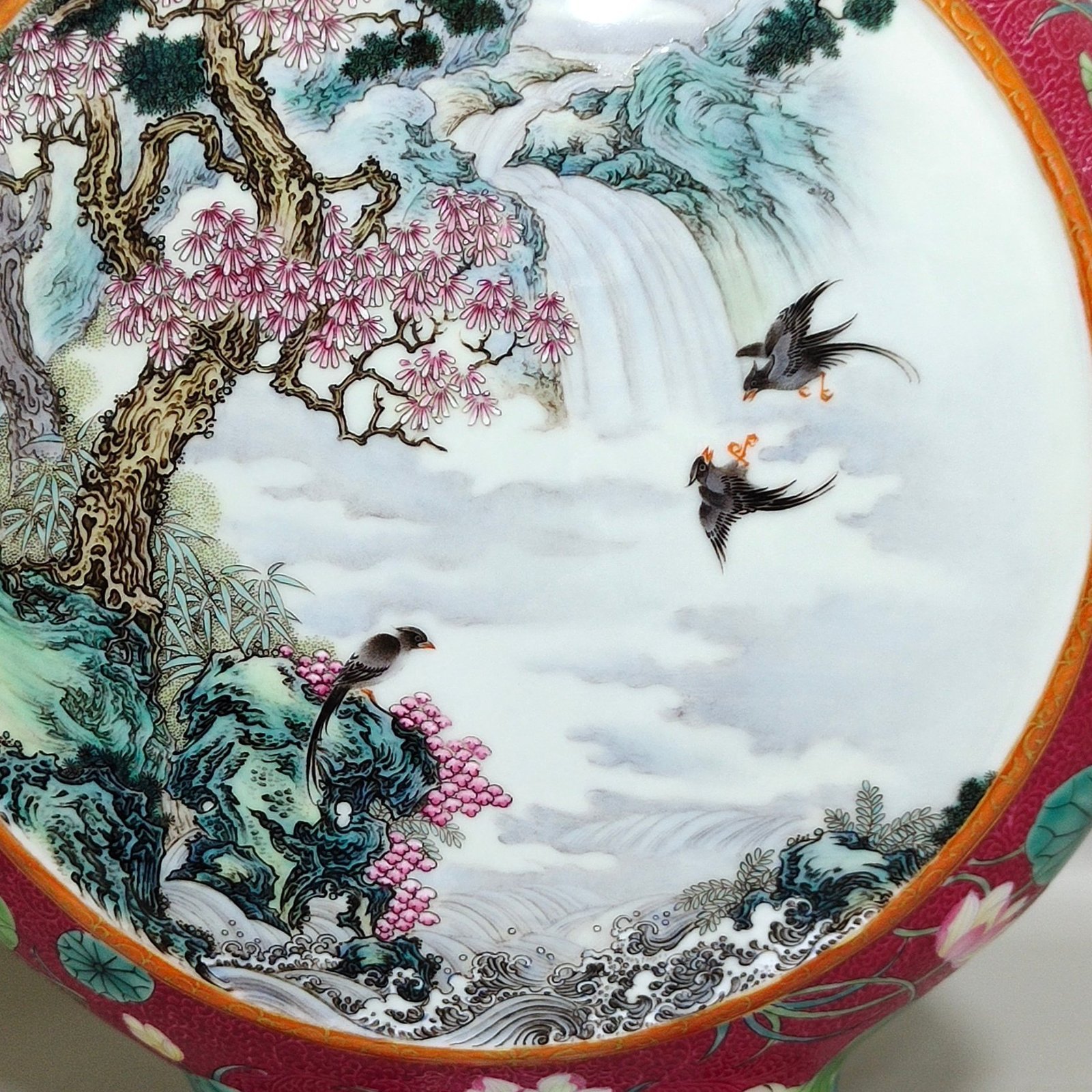 Qing Dynasty Qianlong rouge red grilled lotus window with pines and cranes holding the moon vase