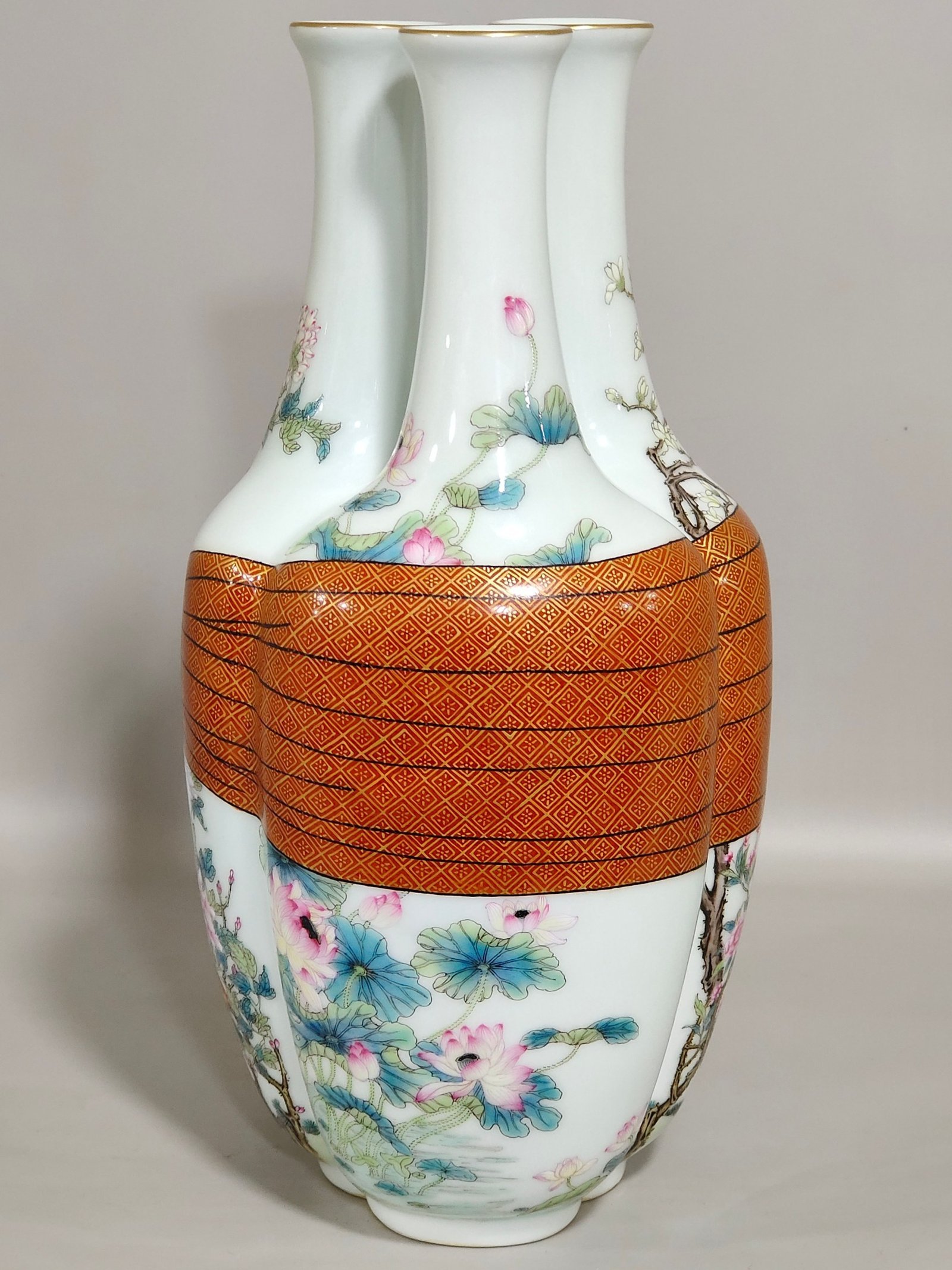 Qing Dynasty Qianlong flower vase with three tubes
