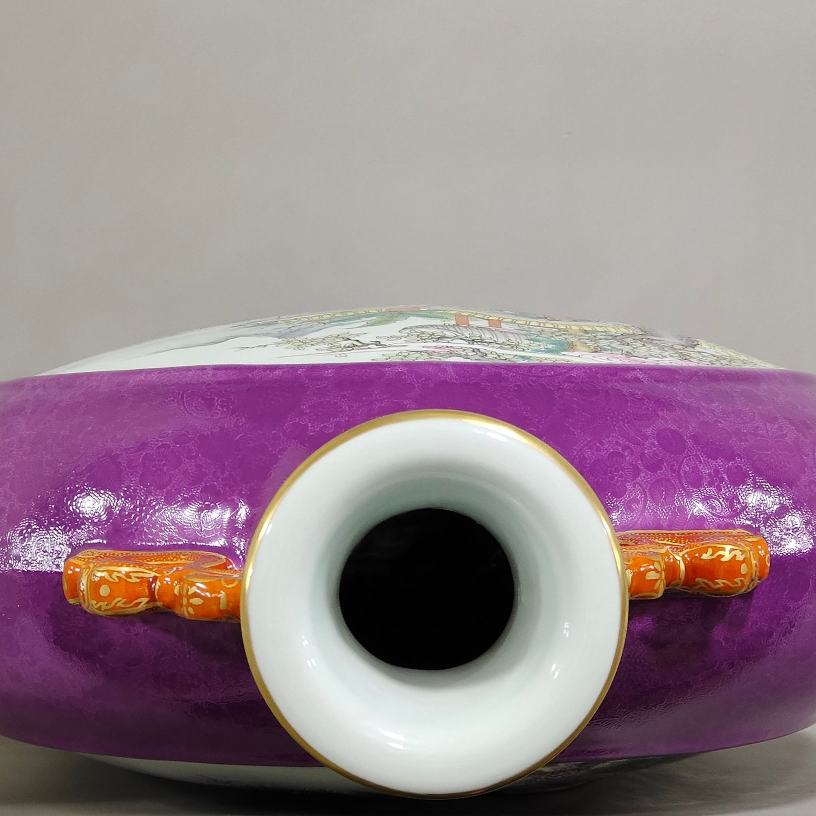 Qing Dynasty Qianlong a purple-glazed eggplant-skin vase with a window