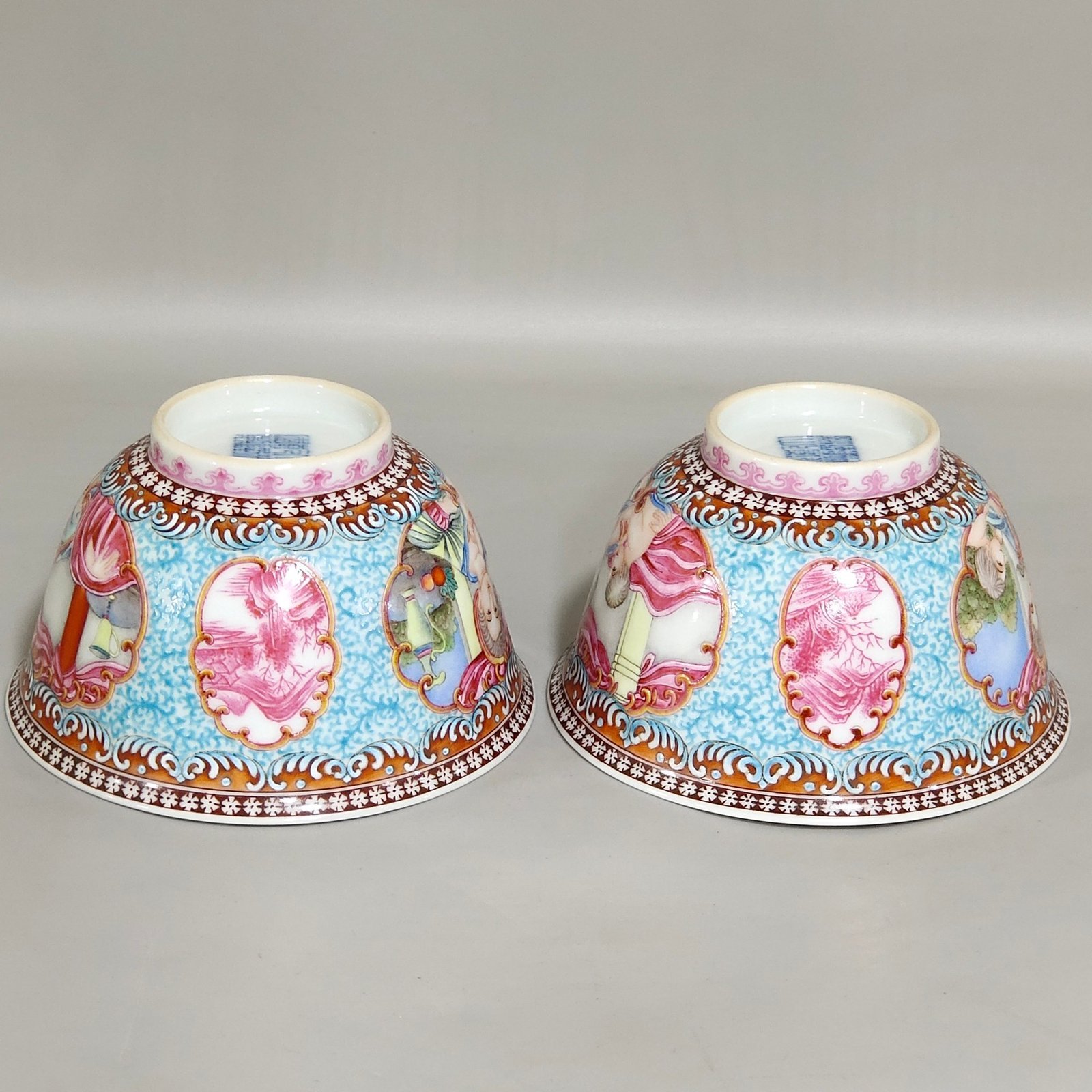 Qing Dynasty Qianlong Western figure bowl