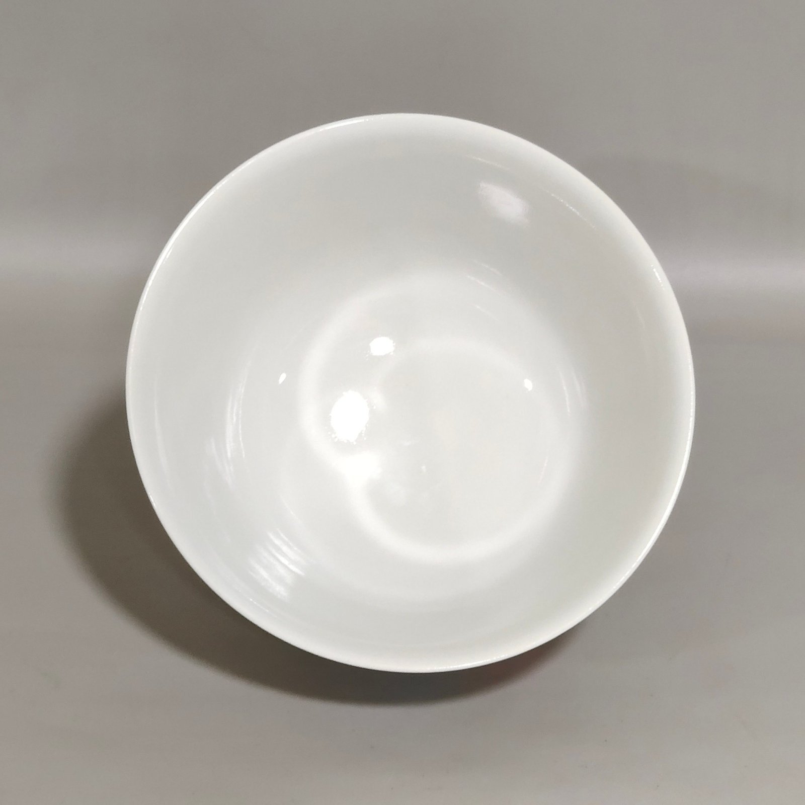 Qing Dynasty Qianlong Western figure bowl