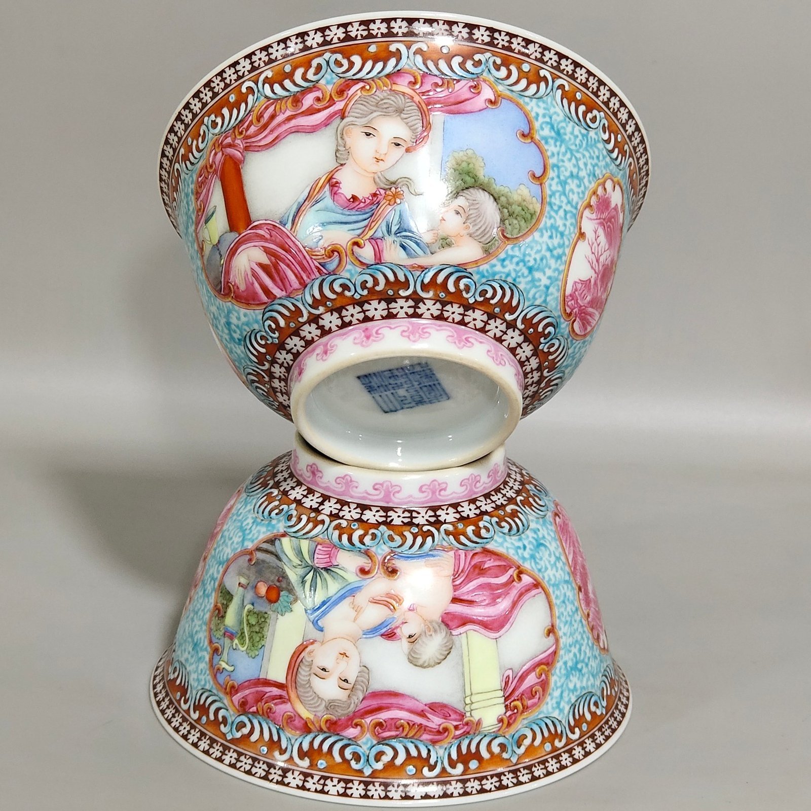 Qing Dynasty Qianlong Western figure bowl