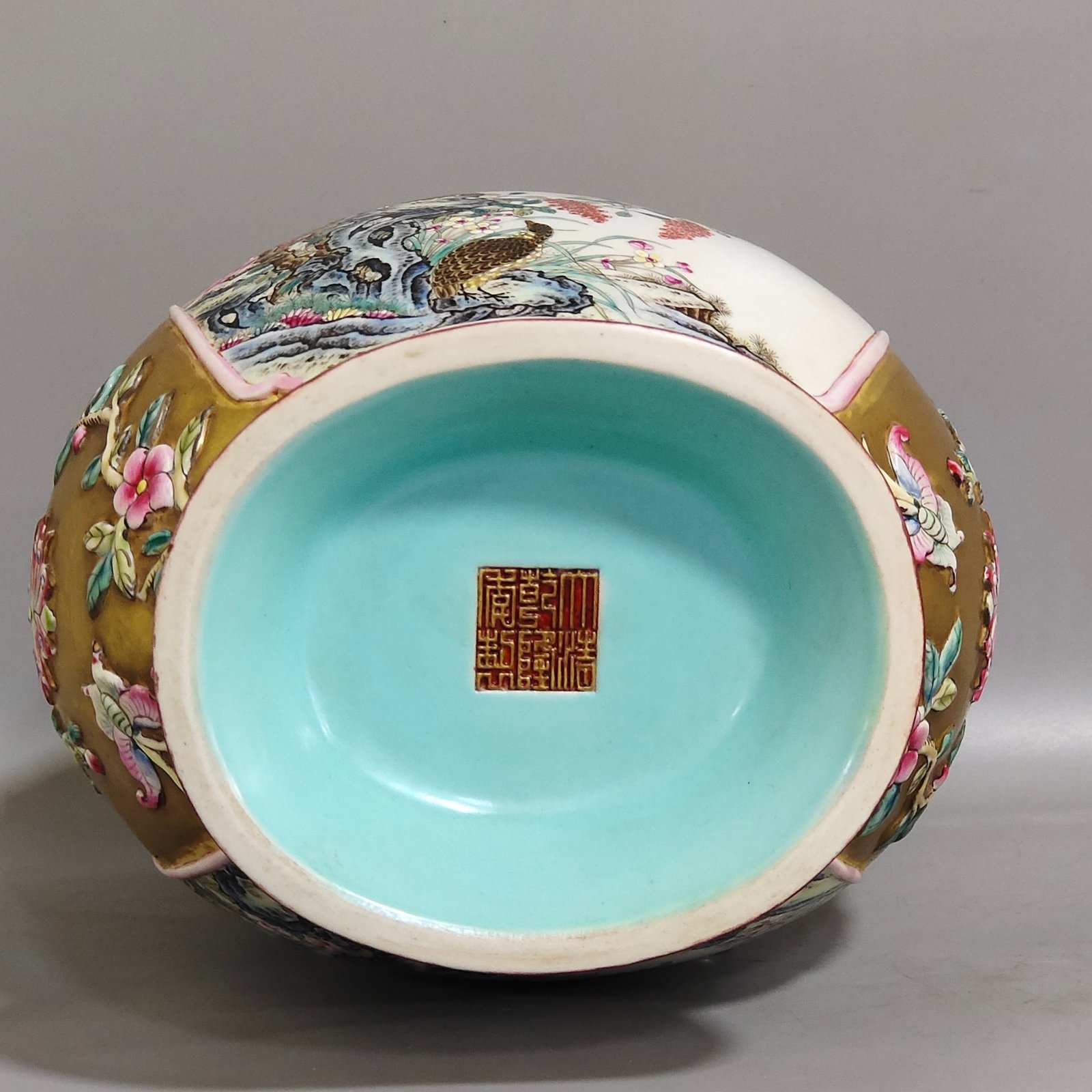Qing Dynasty Qianlong a gold-plated windowed quail reed wild goose and elephant ear vase