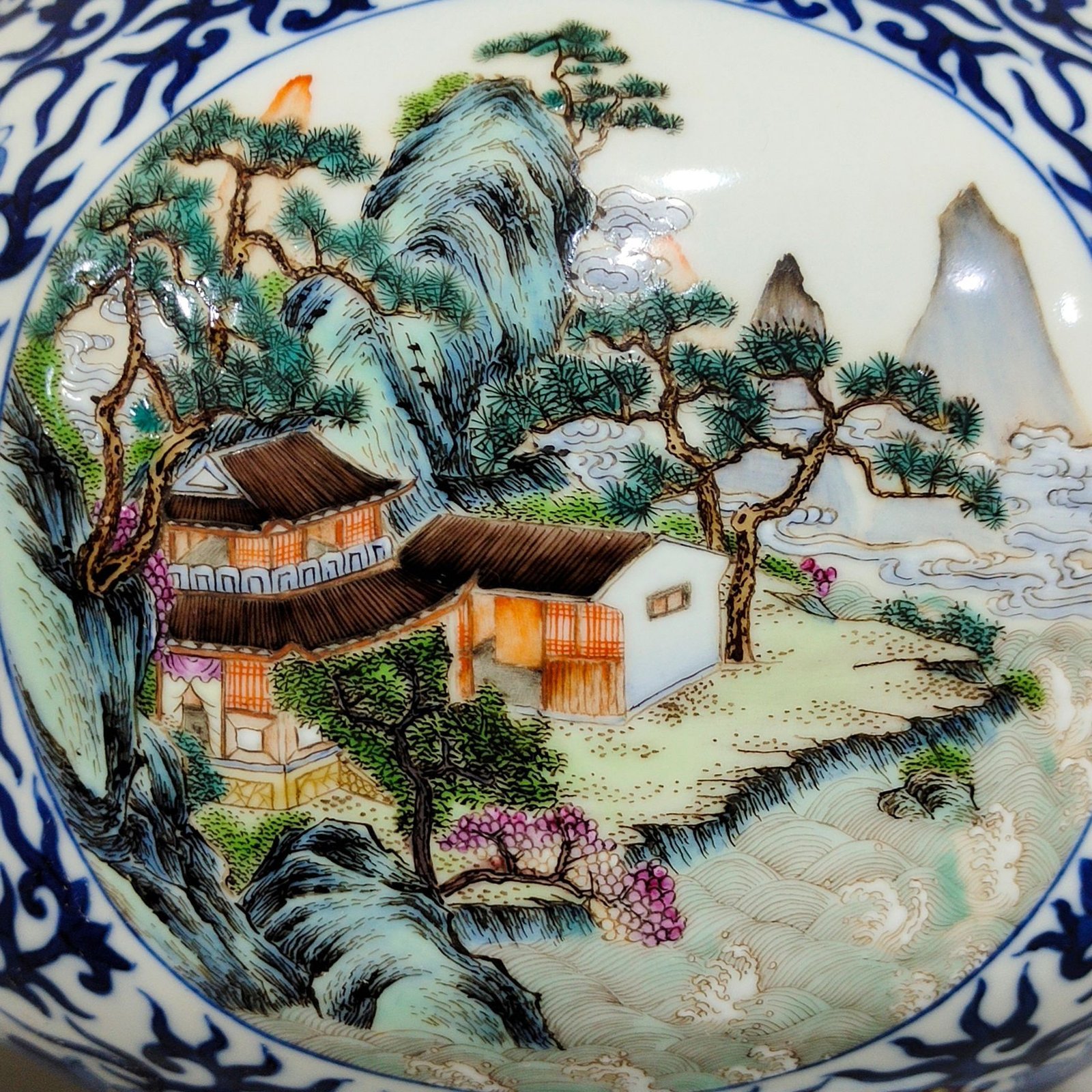 Qing Dynasty Qianlong yellow ground landscape statue with windows