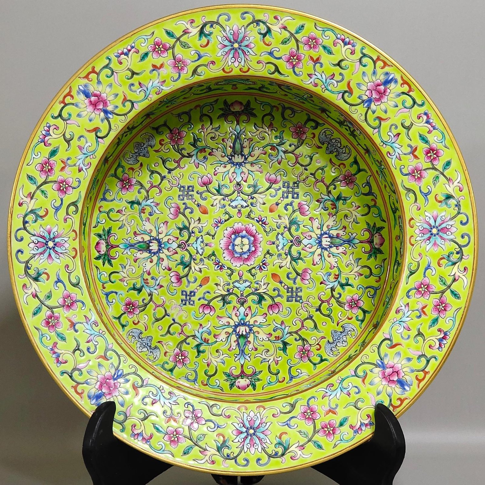 Qing Dynasty Jiaqing Greenland Yangcai Western Panlian basin with folded edge