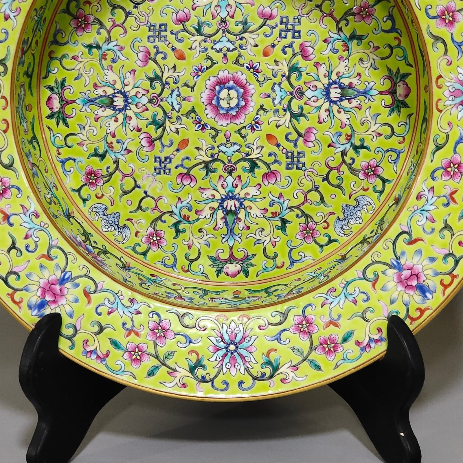 Qing Dynasty Jiaqing Greenland Yangcai Western Panlian basin with folded edge