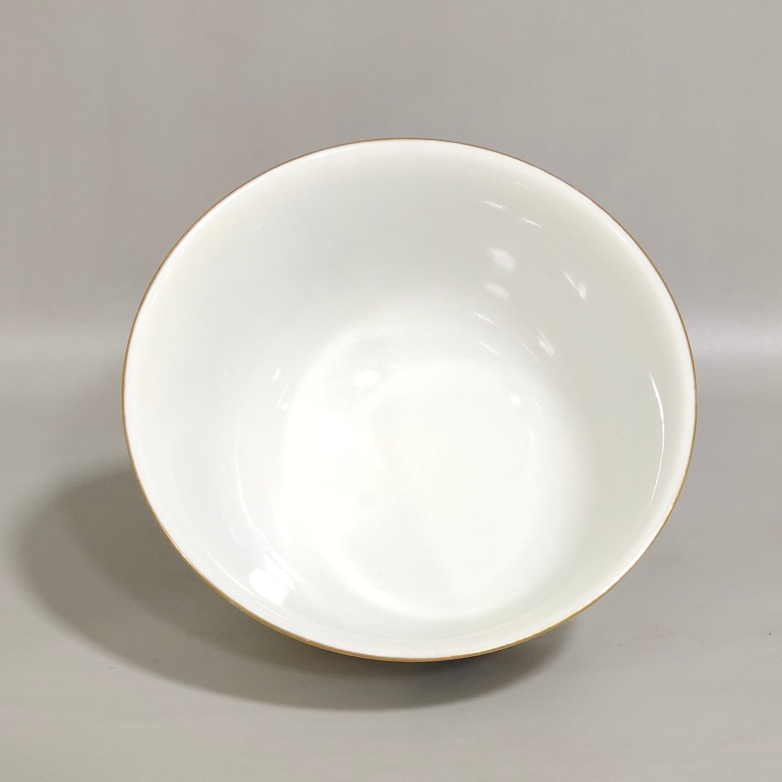 Qing Dynasty Jiaqing Mushrooms and longevity bowl carved with sea water pattern