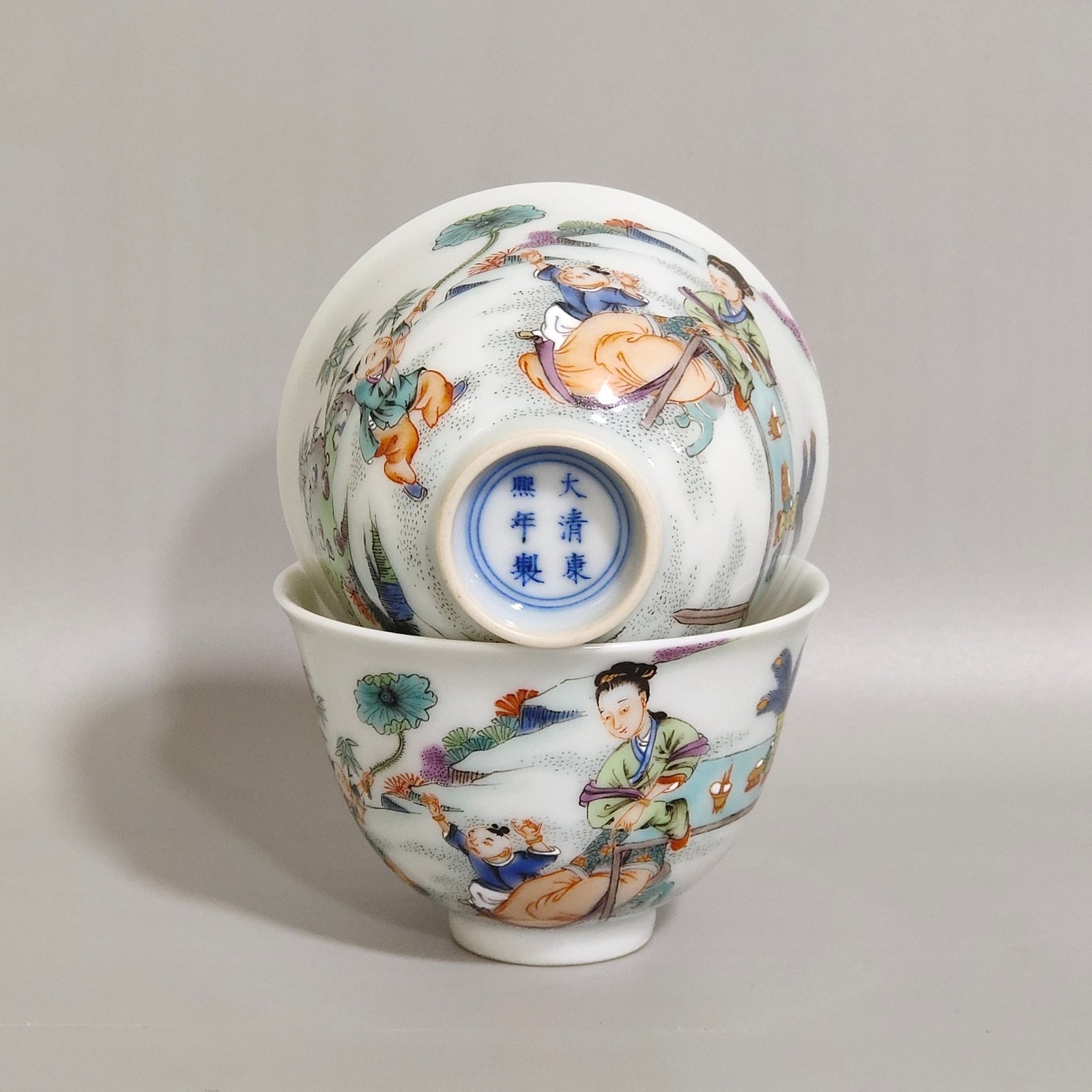 Qing Dynasty Kangxi colorful godson cup