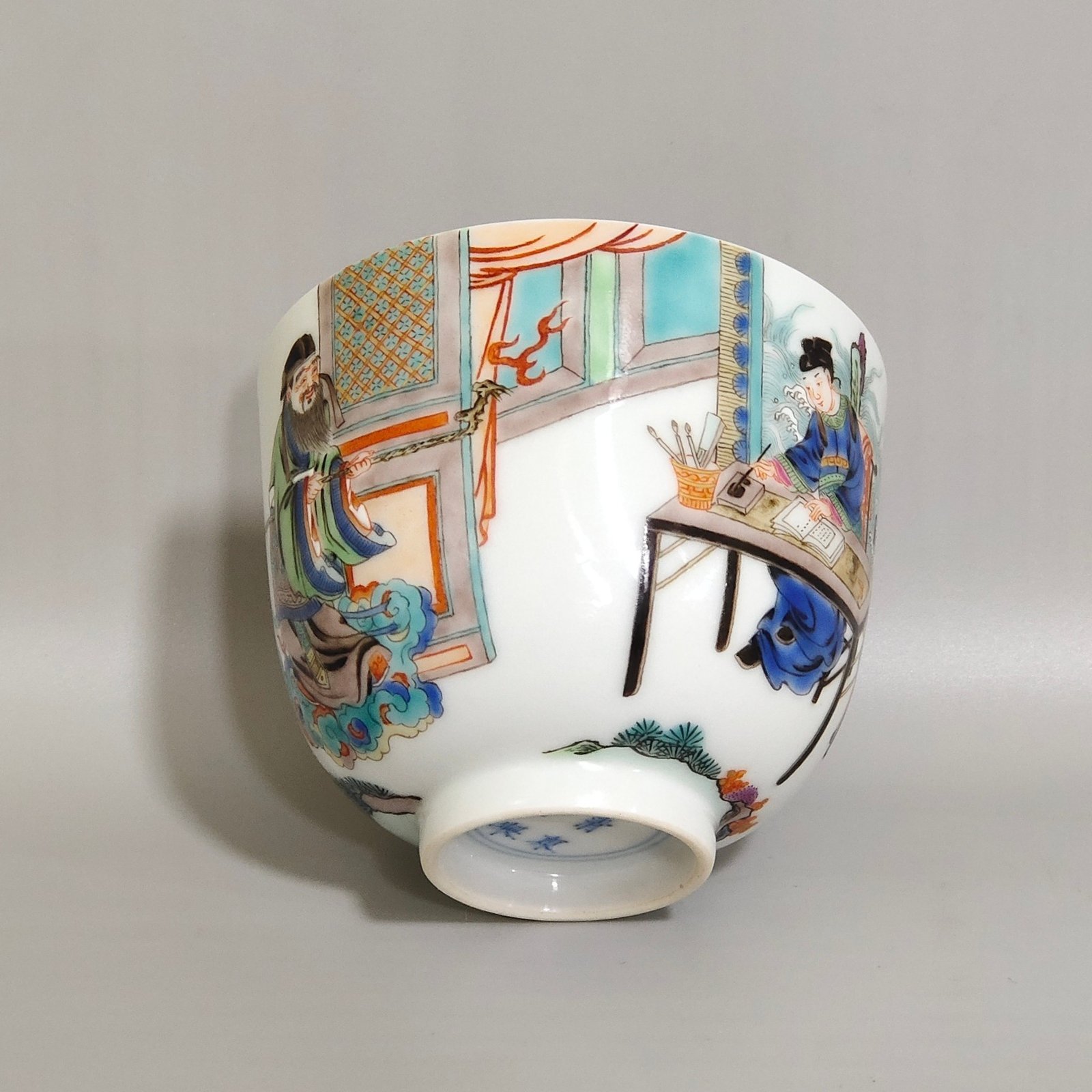 Qing Dynasty Kangxi character story cup