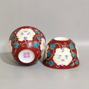 Qing Dynasty Kangxi Coral red flower cup