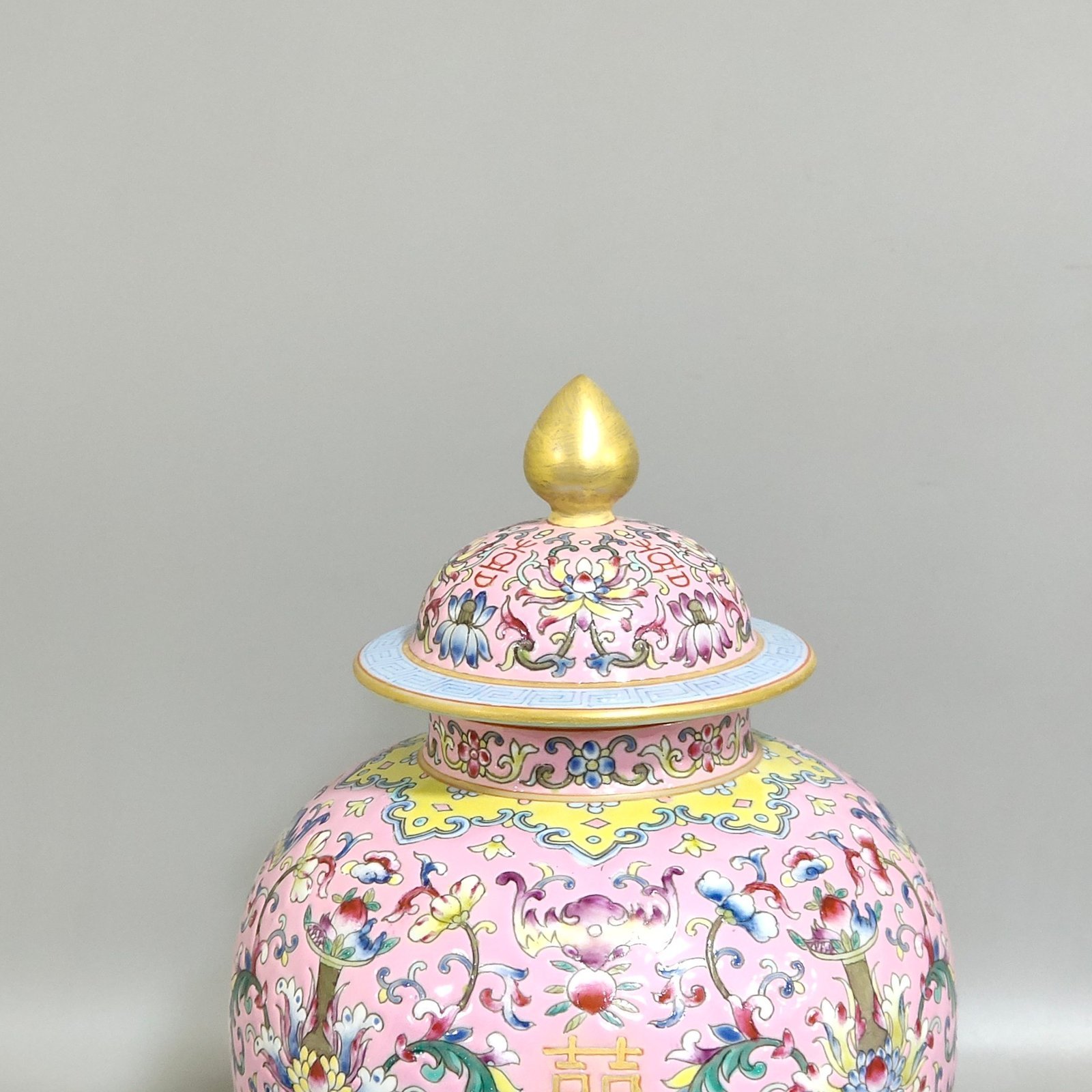 Qing Dynasty Daoguang Rouge Dixipanlian Shuangxi tea can