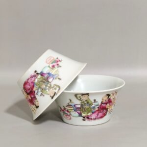Qing Dynasty Yongzheng Gao Shitu horseshoe cup with story