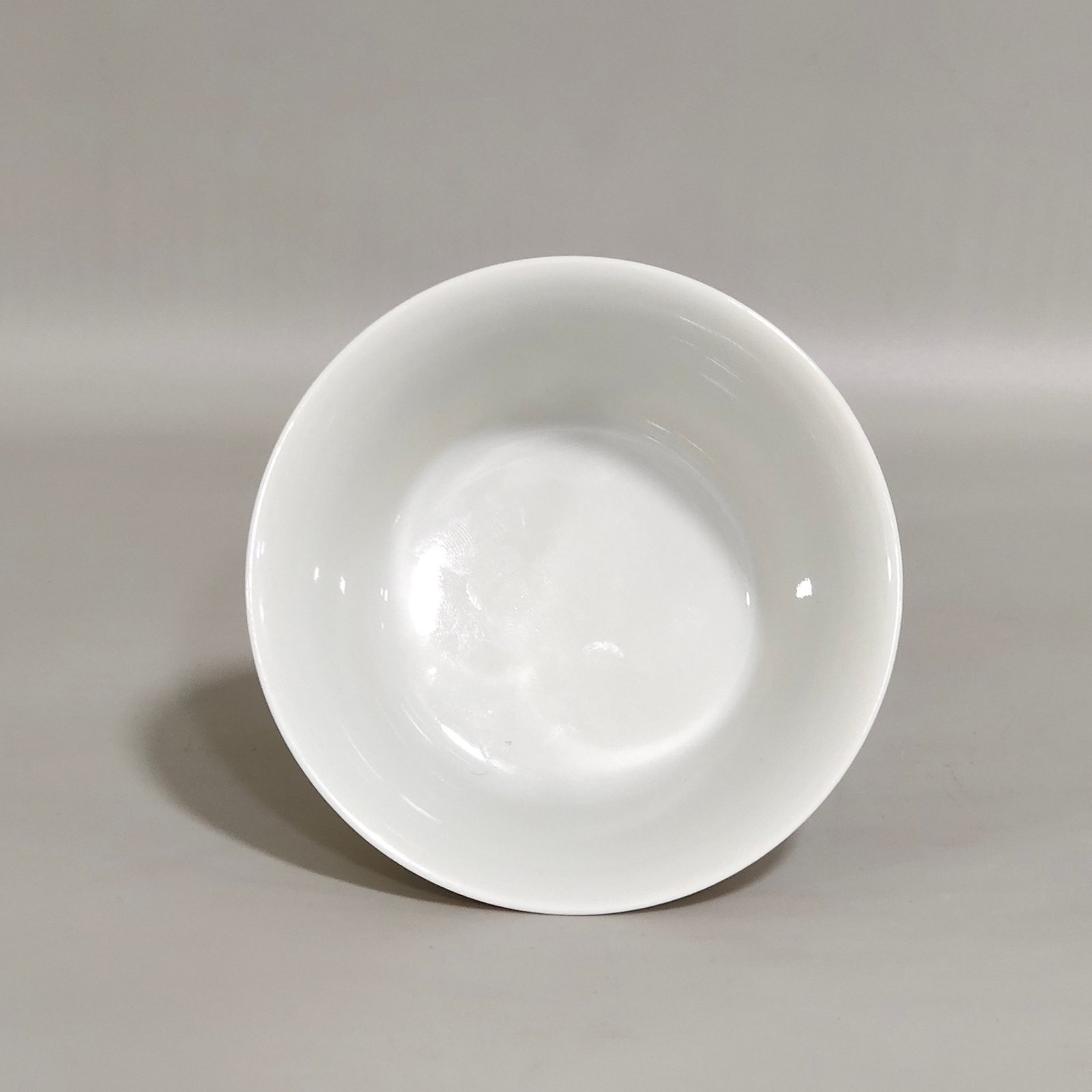 Qing Dynasty Yongzheng Gao Shitu horseshoe cup with story