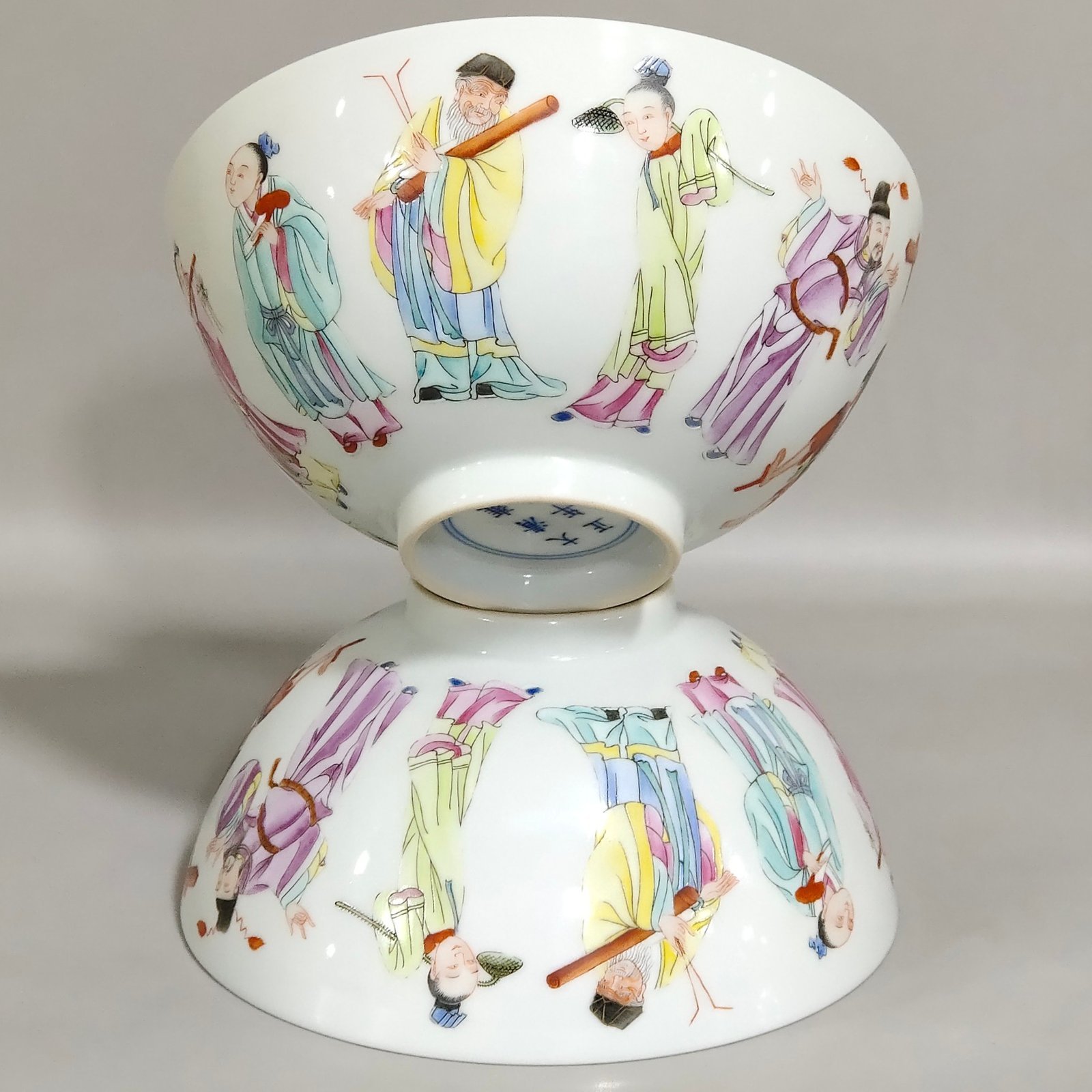 Qing Dynasty Yongzheng figure Eight Immortals bowl