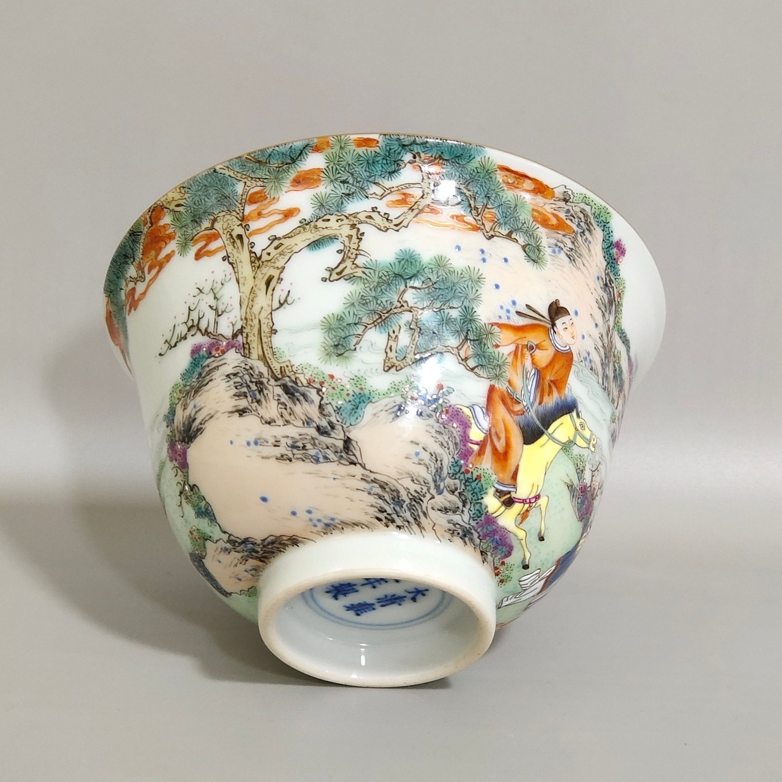 Qing Dynasty Yongzheng character story bowl
