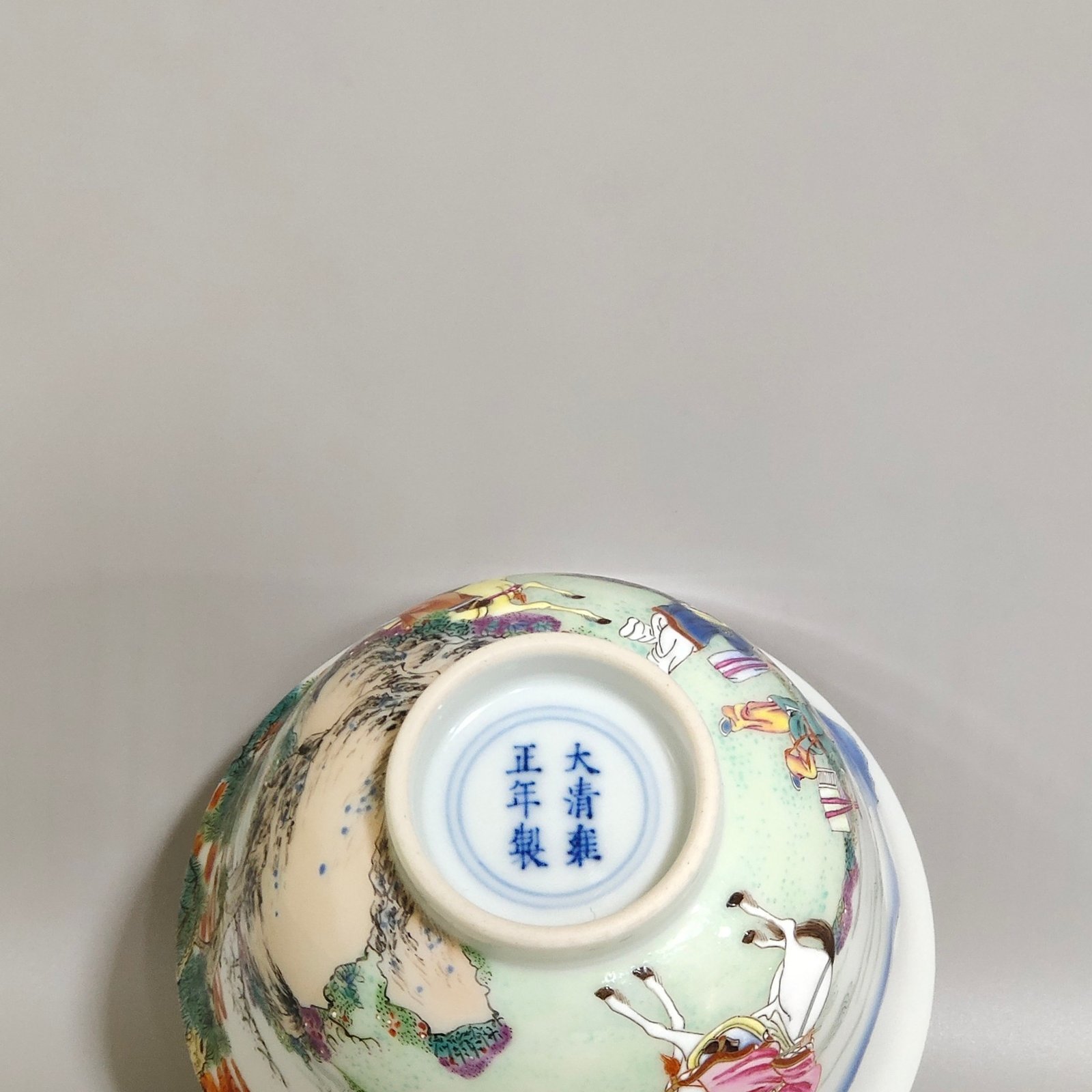 Qing Dynasty Yongzheng character story bowl