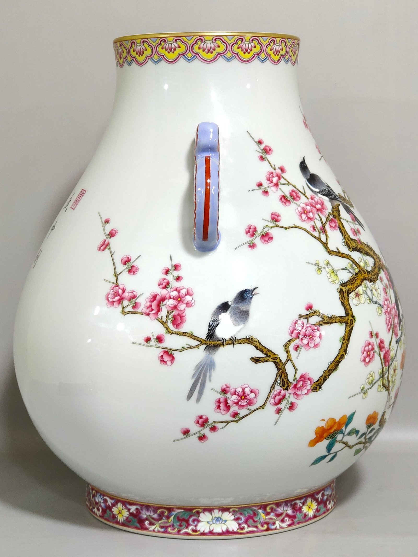 Qing Dynasty Yongzheng a Buddha bucket statue
