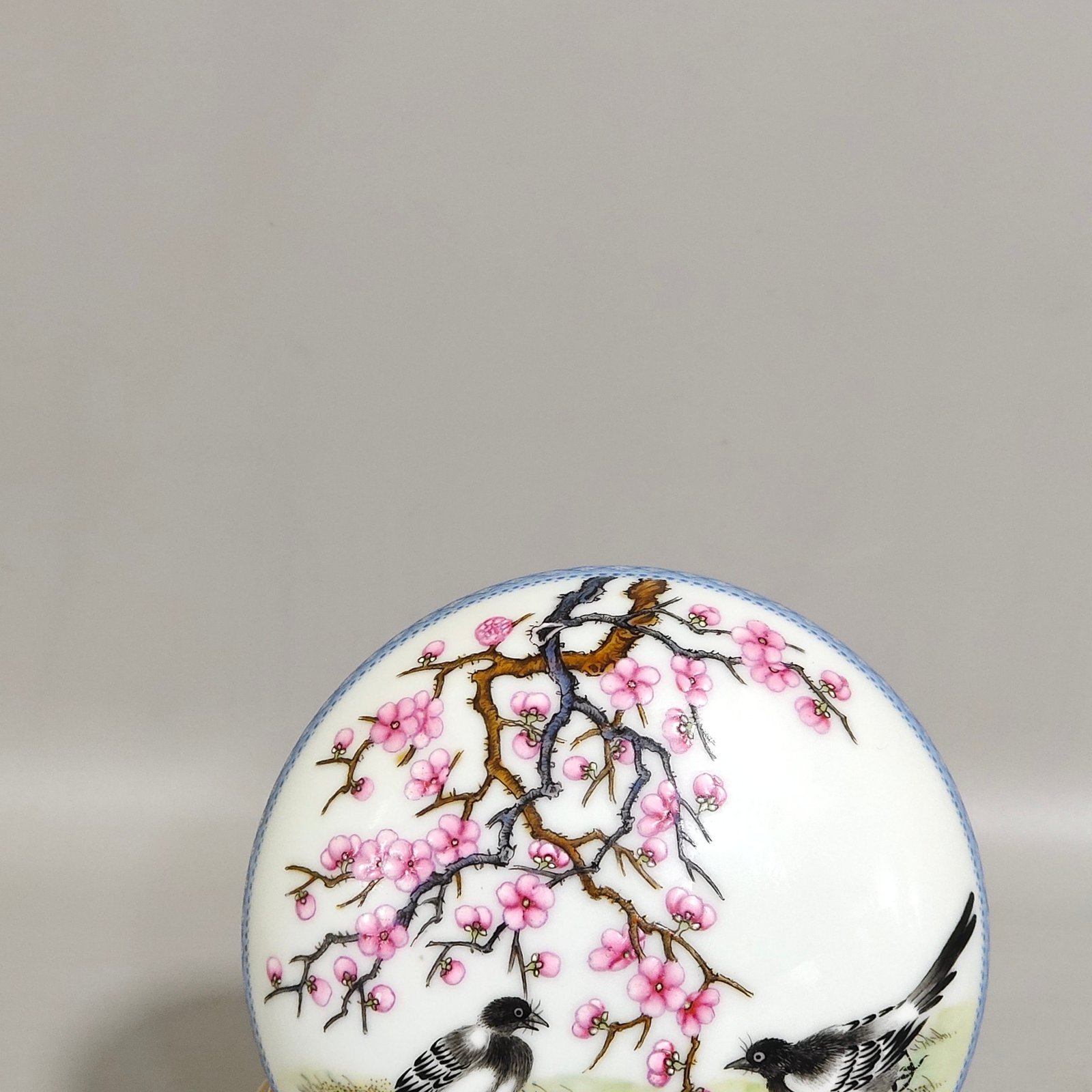 Qing Dynasty Yongzheng emerald edge ink pad box