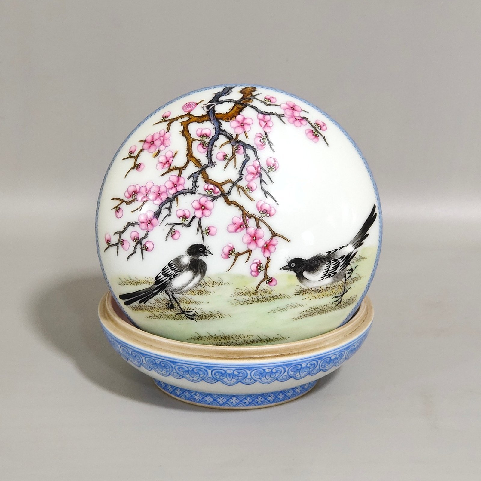 Qing Dynasty Yongzheng emerald edge ink pad box
