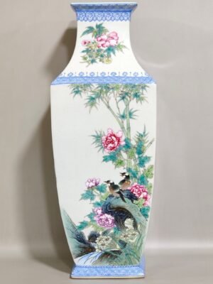Qing Dynasty Yongzheng Four Seasons Flowers and Birds Square Vase with Green Edge