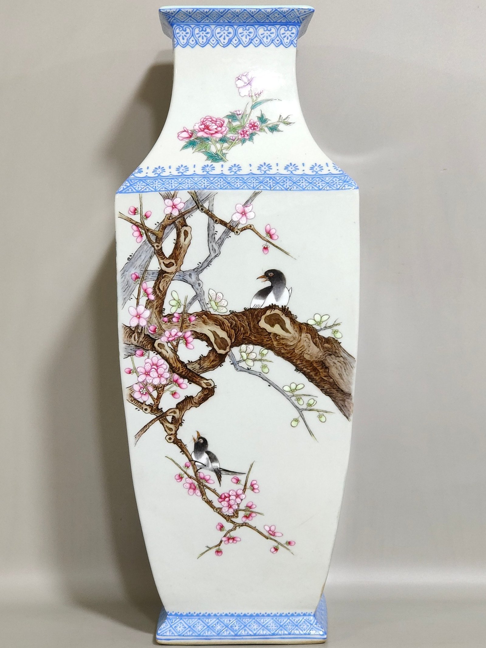 Qing Dynasty Yongzheng Four Seasons Flowers and Birds Square Vase with Green Edge