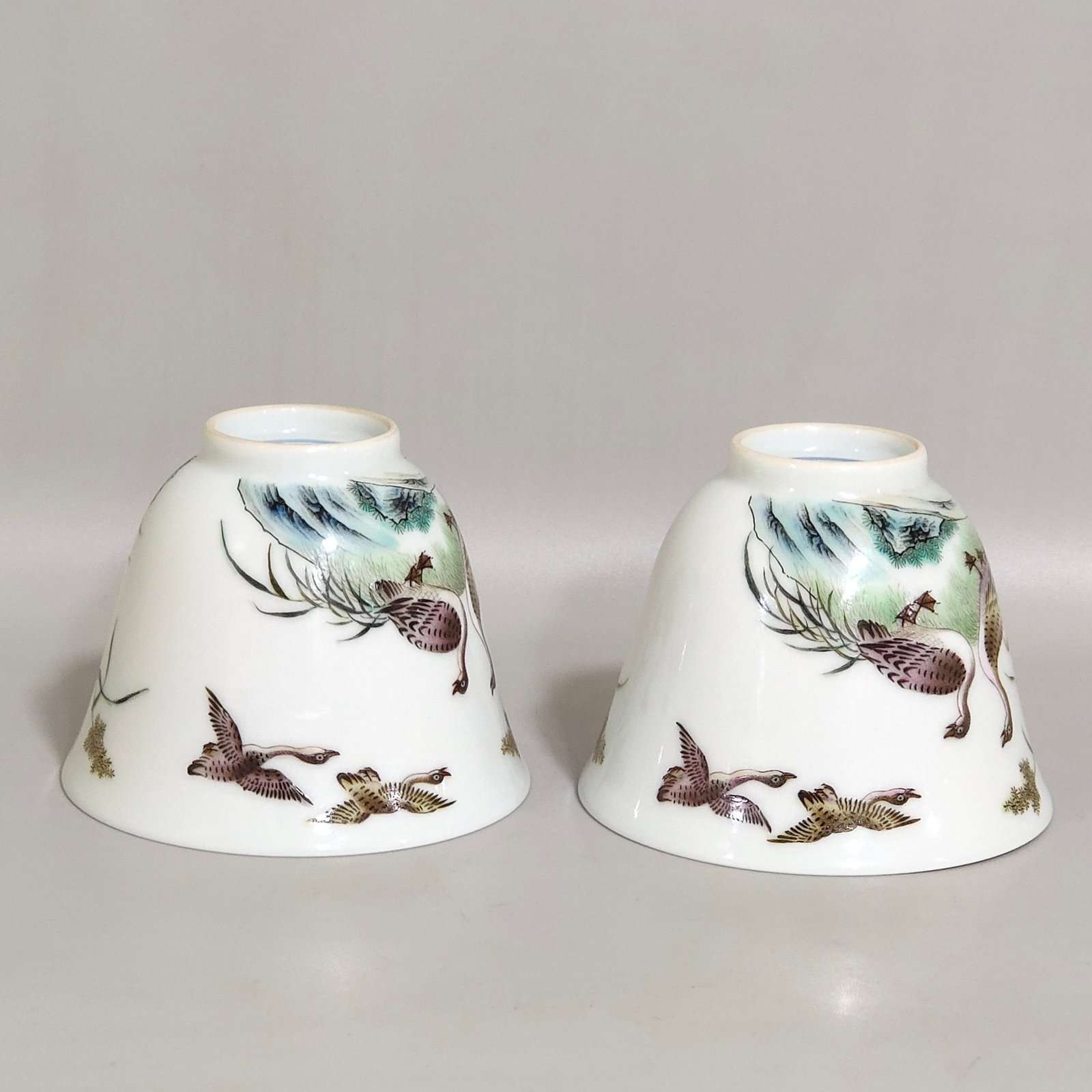 Qing Dynasty Yongzheng ink color reed and wild goose cup