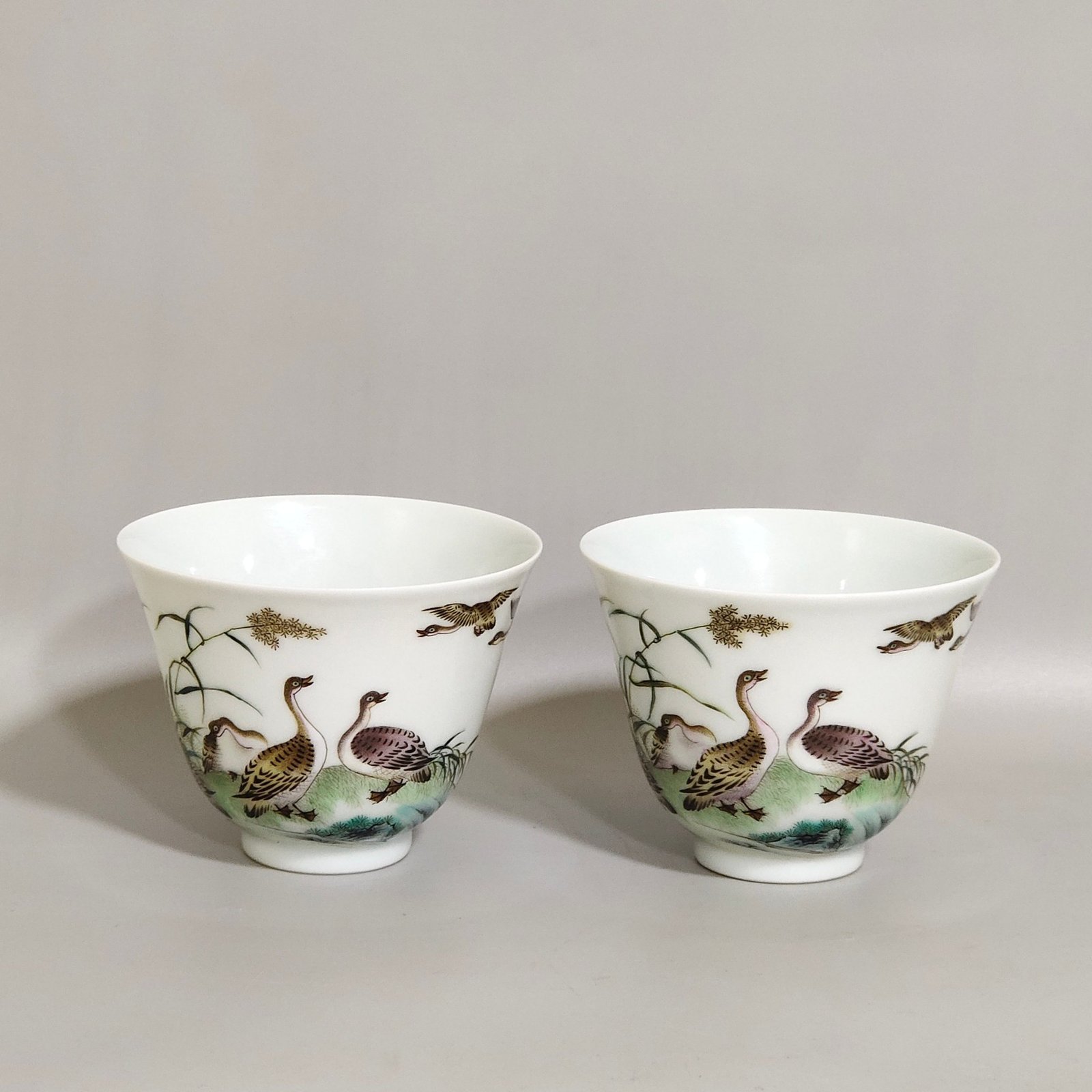 Qing Dynasty Yongzheng ink color reed and wild goose cup