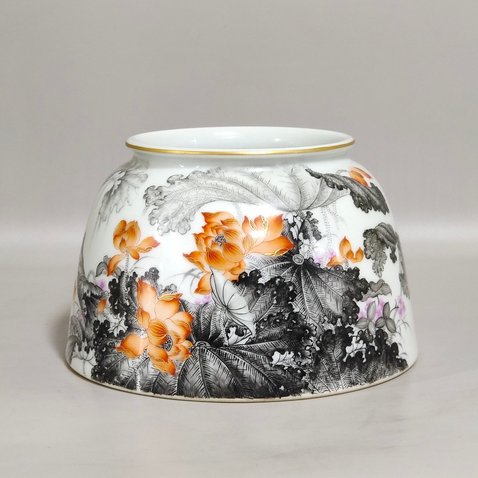 Qing Dynasty Yongzheng ink and color lotus poem water bowl