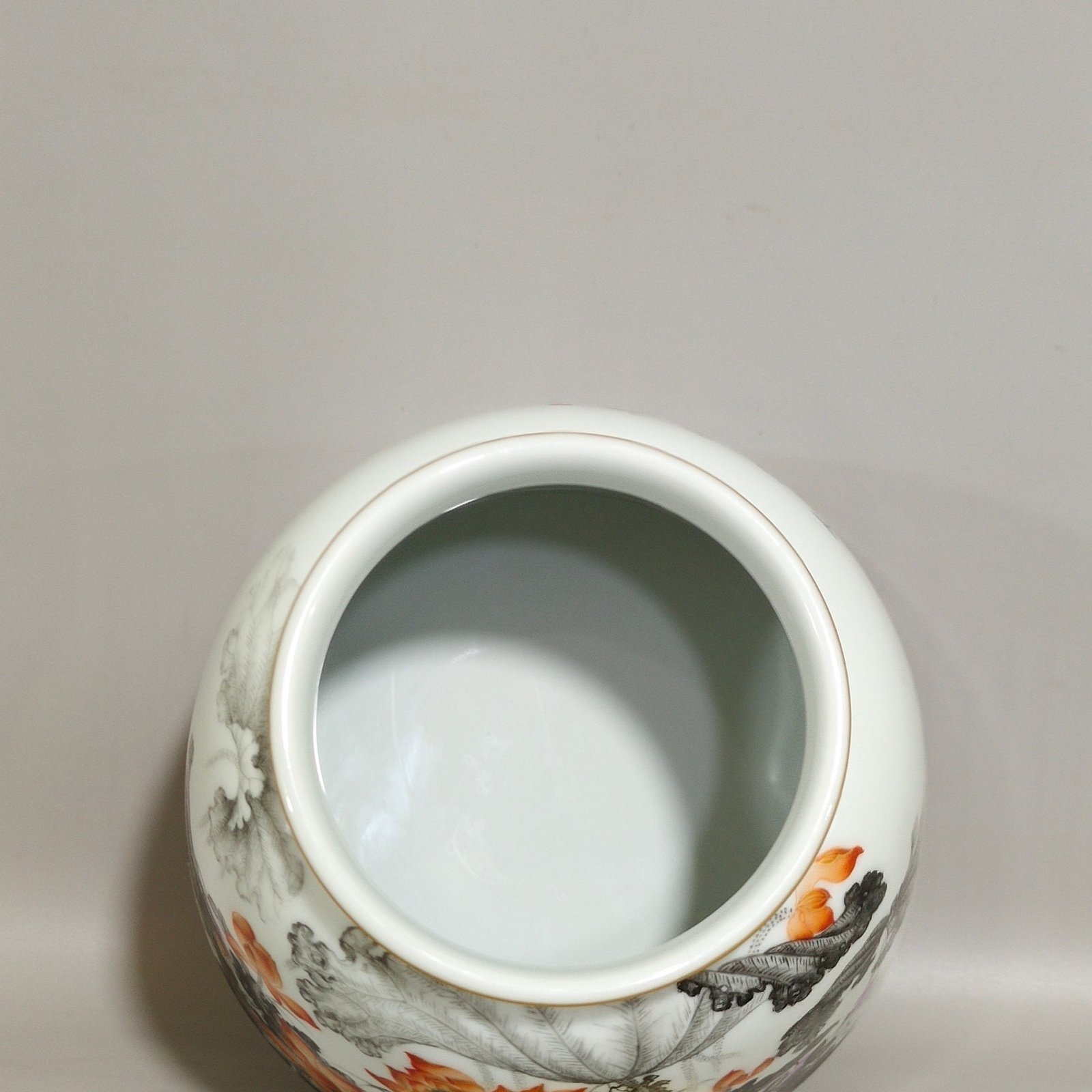 Qing Dynasty Yongzheng ink and color lotus poem water bowl