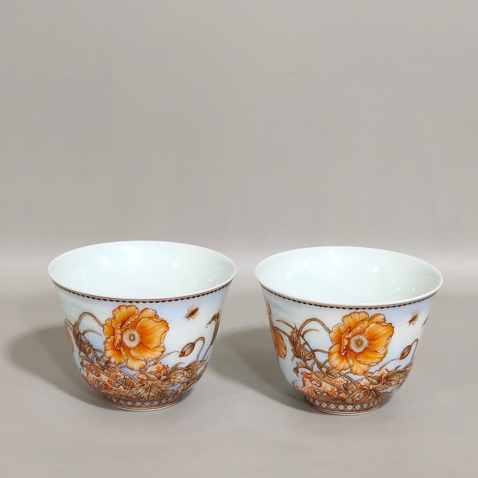 Qing Dynasty Yongzheng ink color poppy cup with poems
