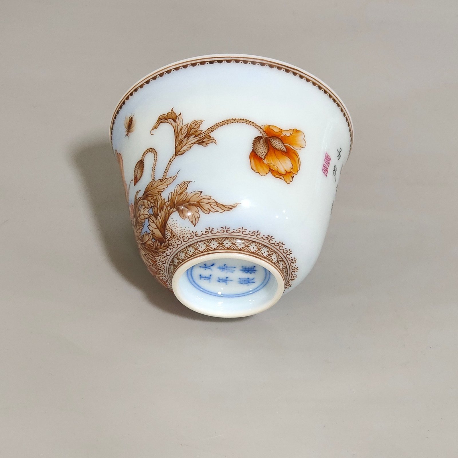 Qing Dynasty Yongzheng ink color poppy cup with poems